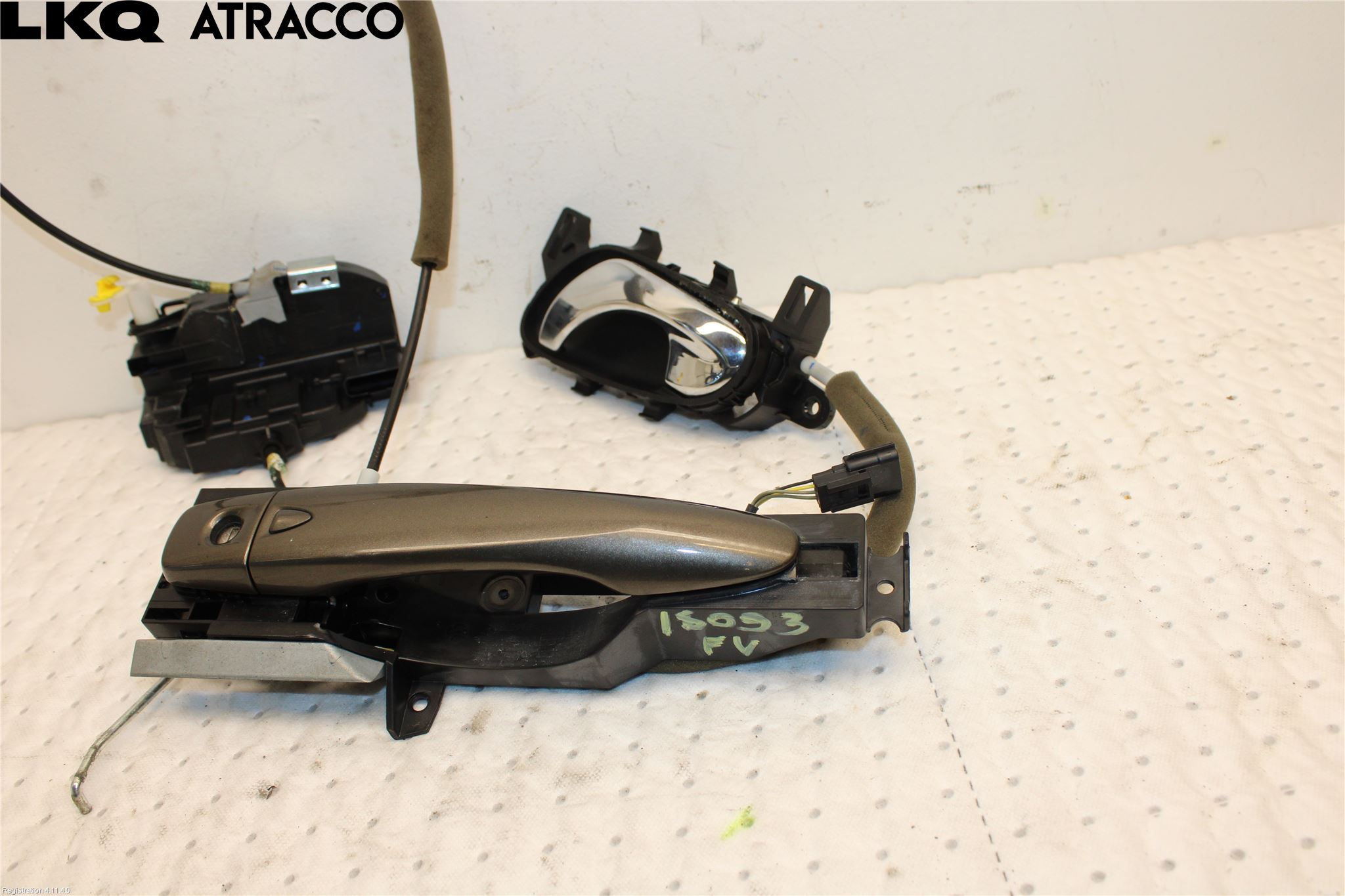 Nissan PULSAR Dørhandtak Ytre Venstre