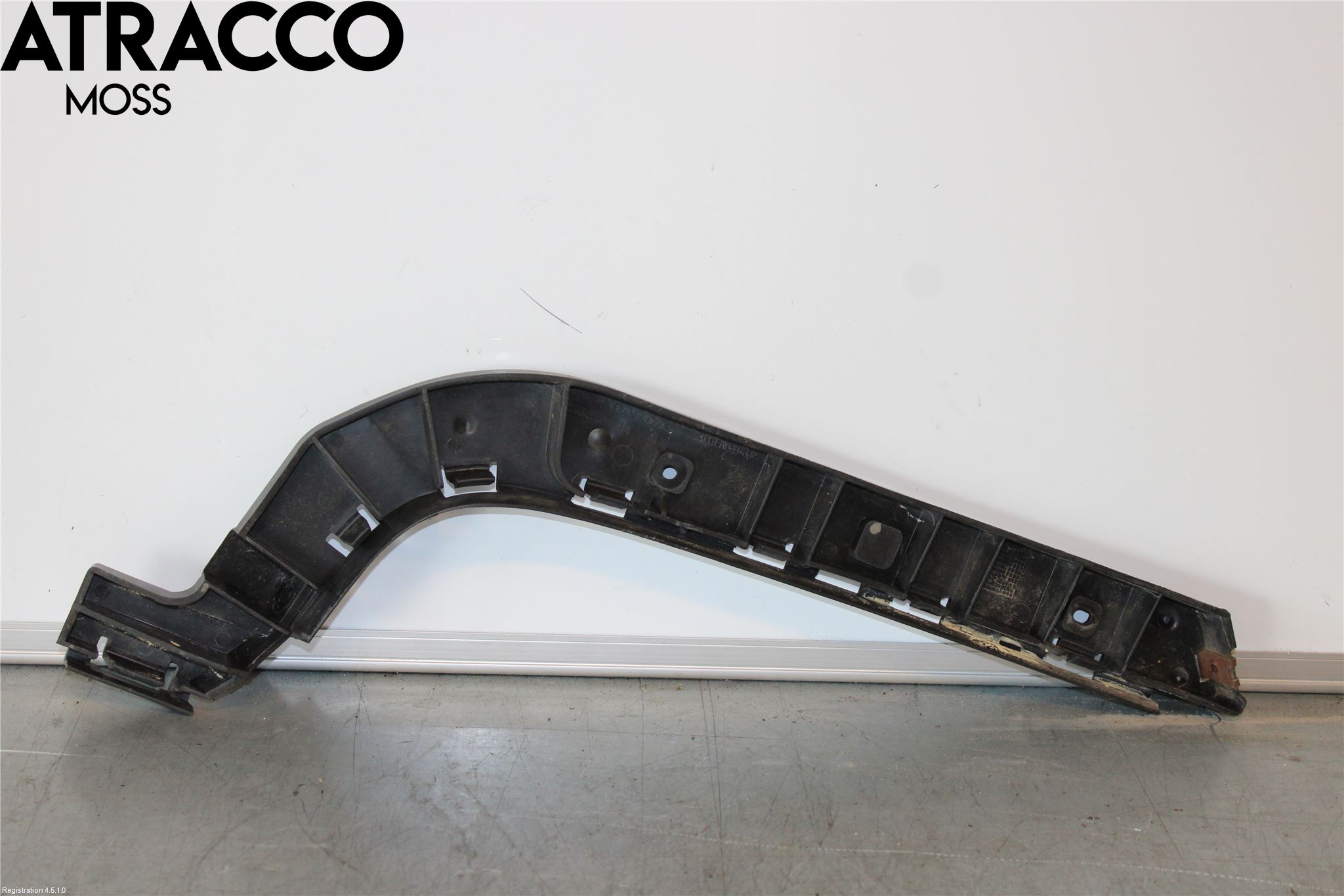 Volvo V50 08-12 Støtfanger Bak Feste