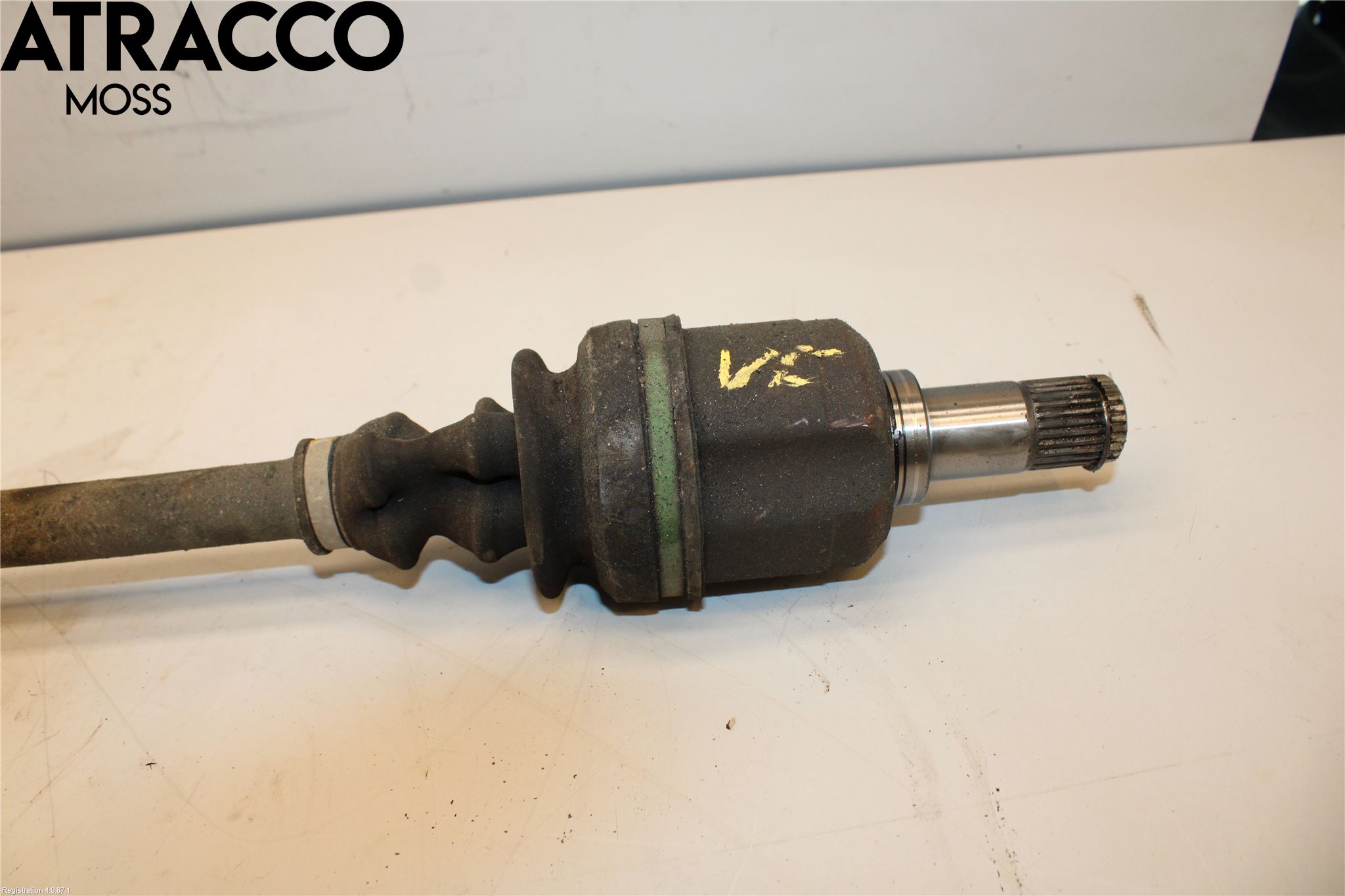 Mitsubishi OUTLANDER 13-21 Drivaksel Foran Kompl Venstre