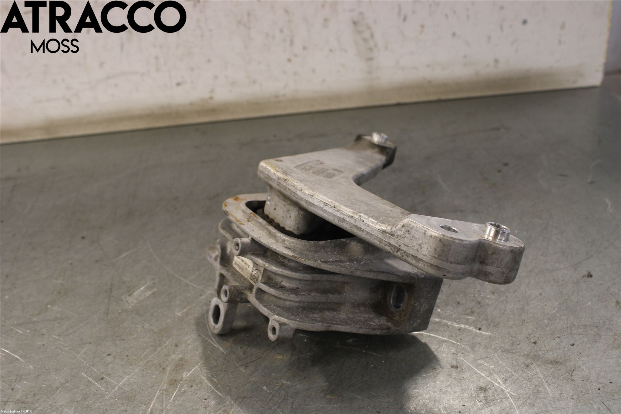 Volkswagen VW GOLF / E-GOLF VII 13-20 Motor Feste Stål-Alu