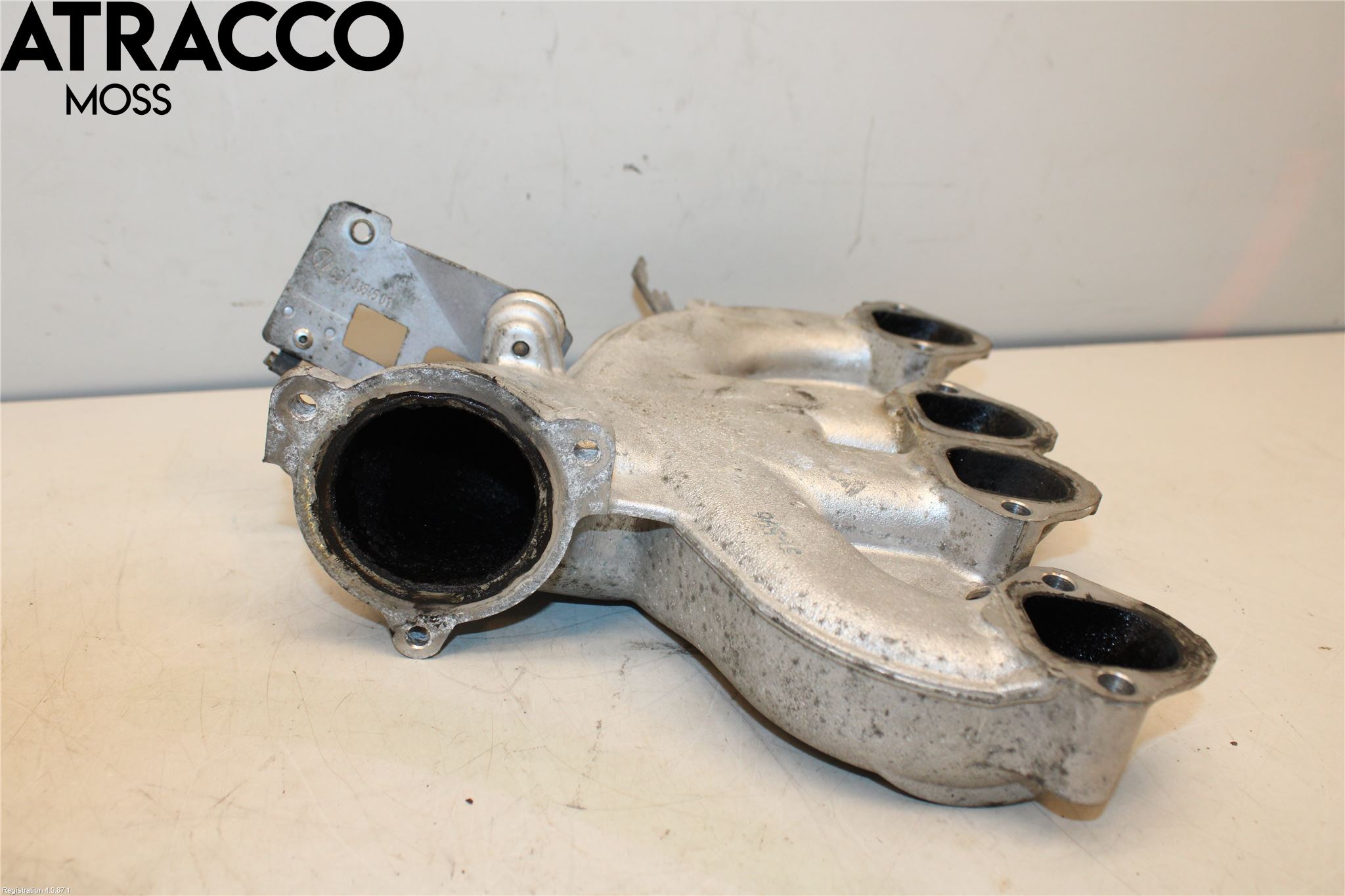 Volkswagen VW TOURAN 03-10 Innsugningsmanifold