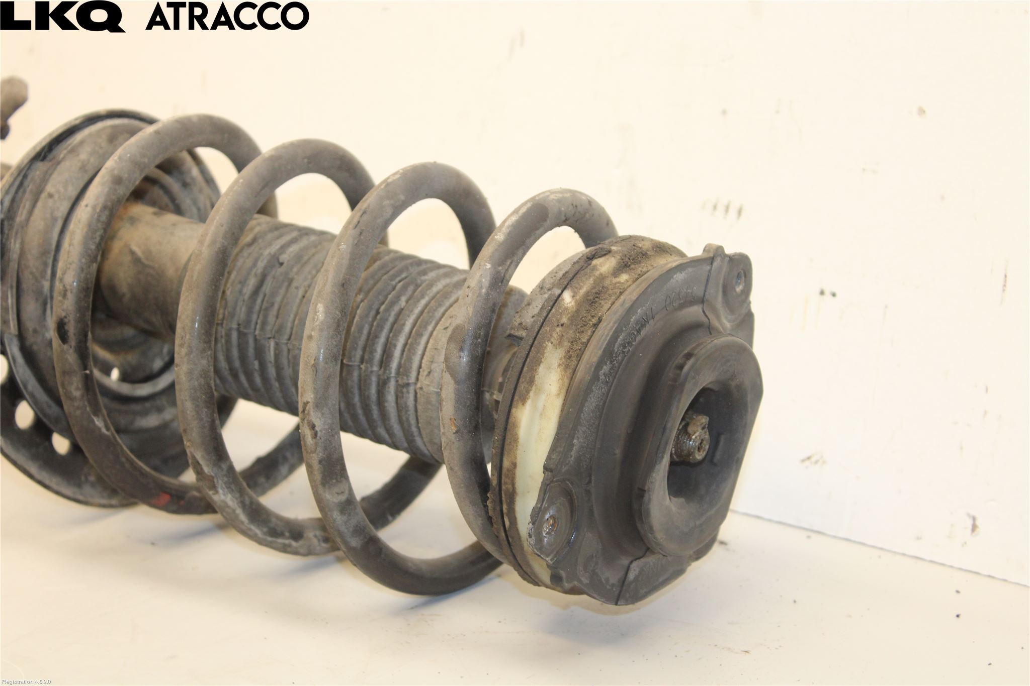 Nissan LEAF 18- Fjærbein Foran Høyre