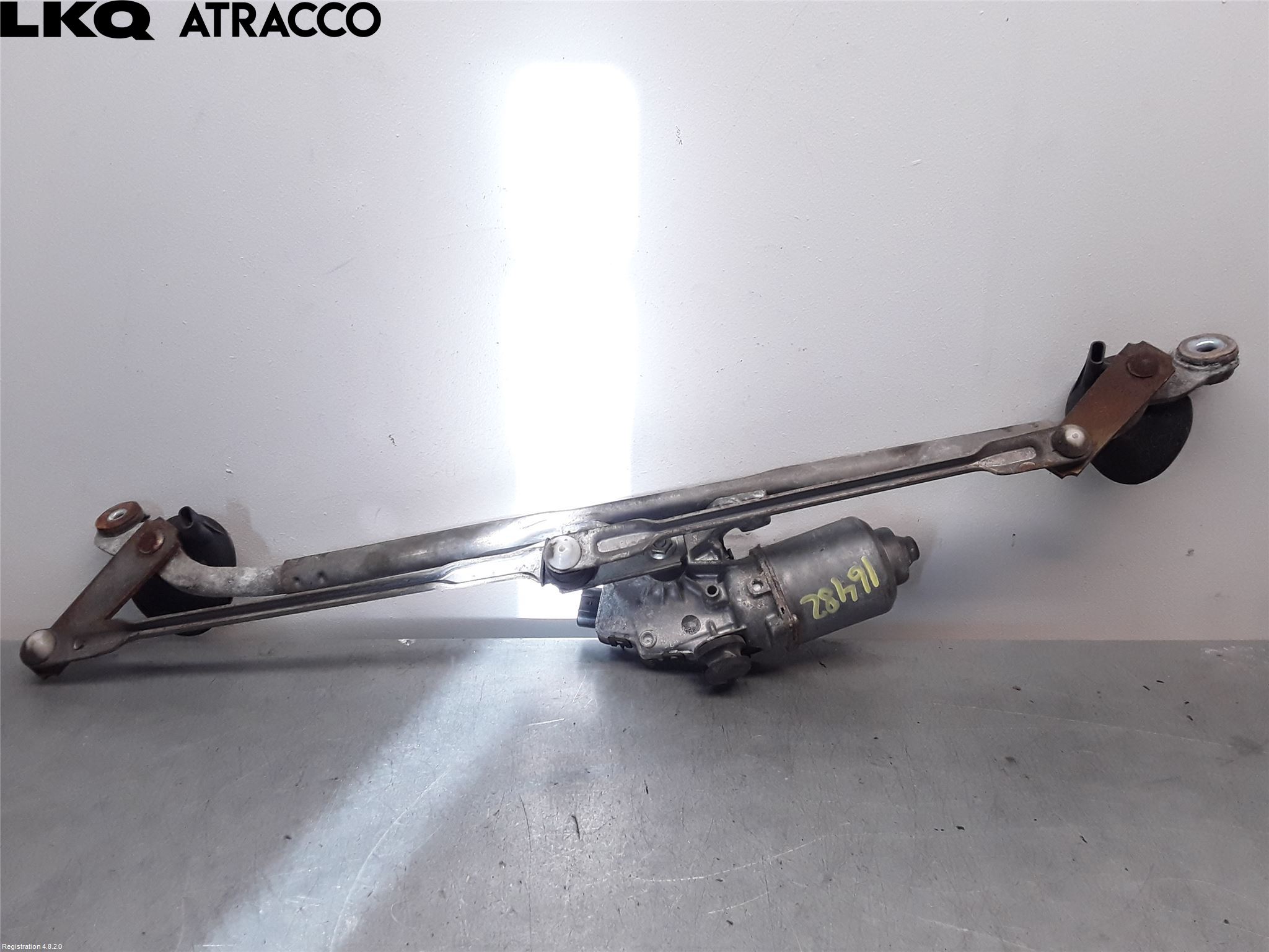 Toyota HILUX 05-16 Viskermotor Frontrute