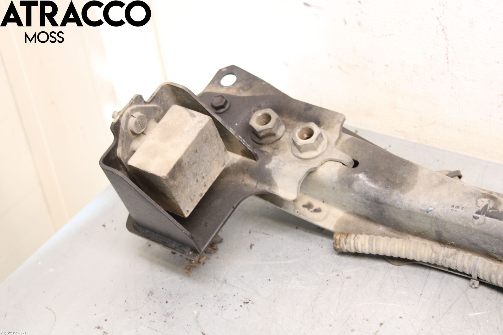 Toyota AVENSIS 07-08 Forstillingsbjelke(Tvergående)