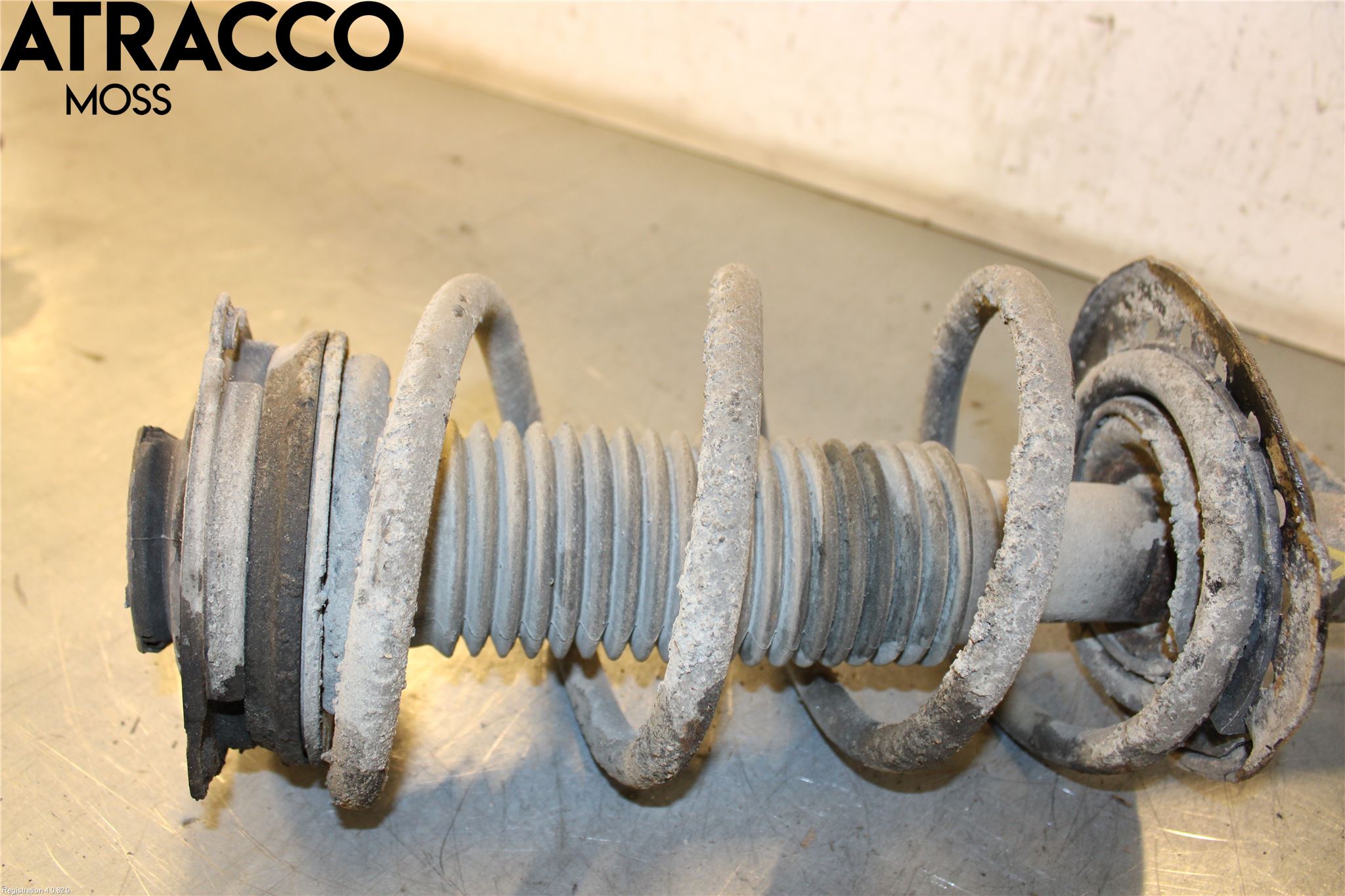 Nissan X-TRAIL 08-14 Fjærbein Foran Venstre