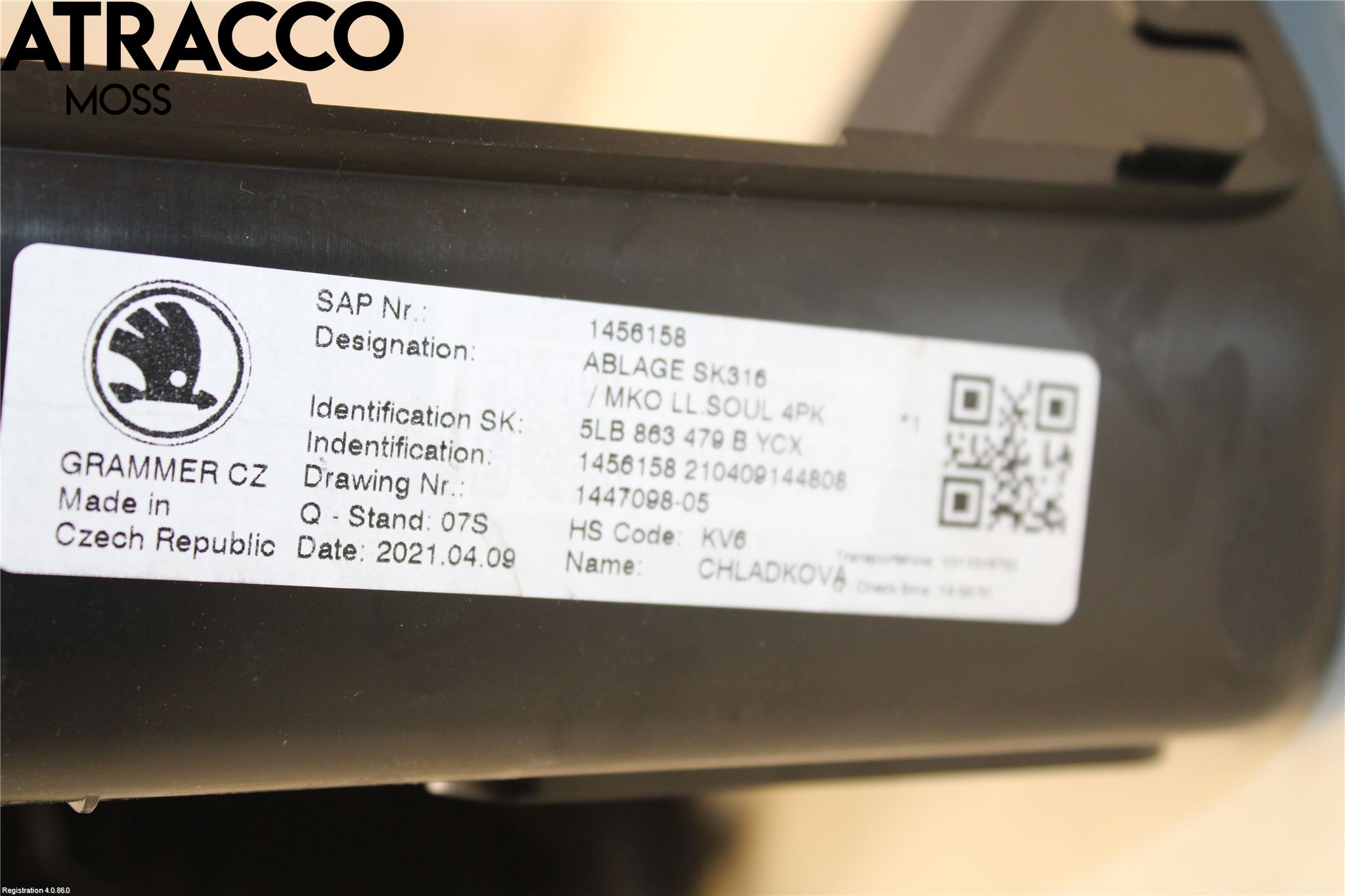 Skoda ENYAQ iV 21- Innr Konsoll-Lomme