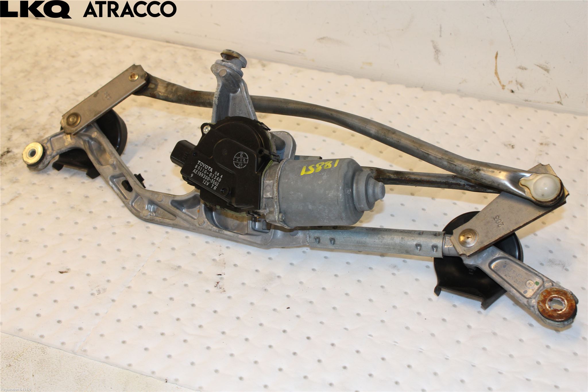 Toyota AURIS 13-19 Viskermotor Frontrute