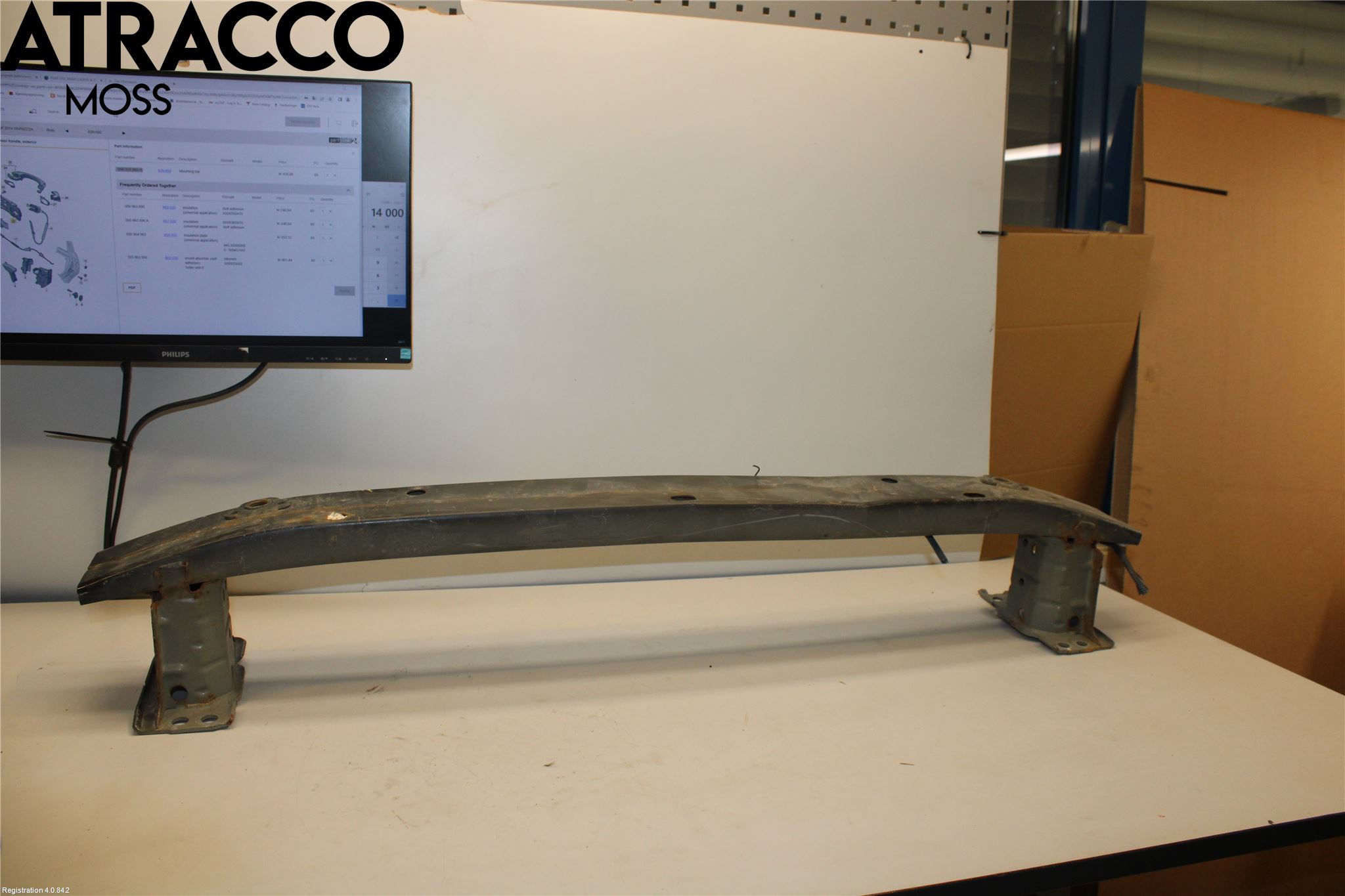 Toyota AURIS 10-12 Støtfanger Foran Bjelke