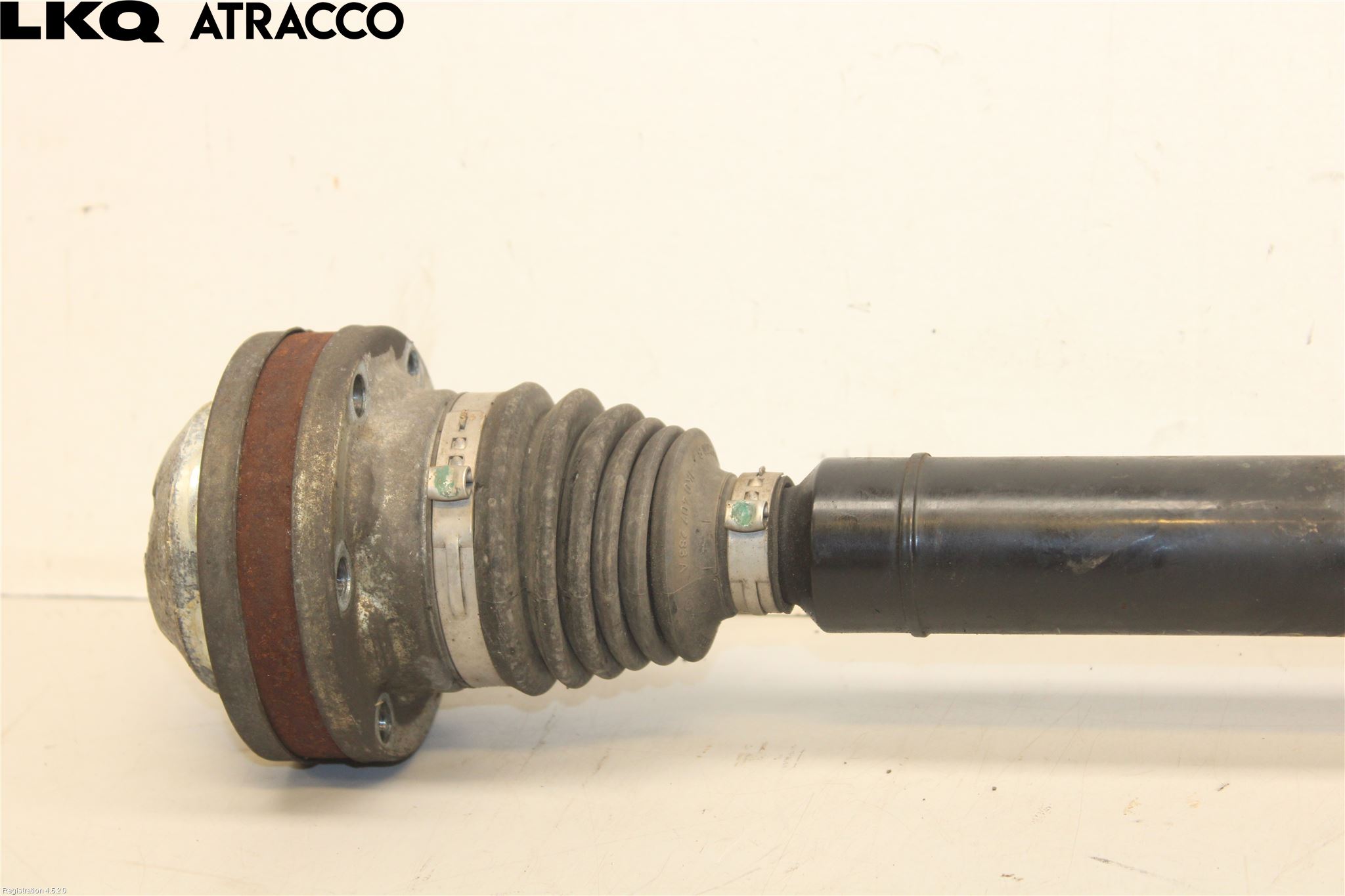 Audi A3/S3 05-13 Drivaksel Foran Kompl Høyre