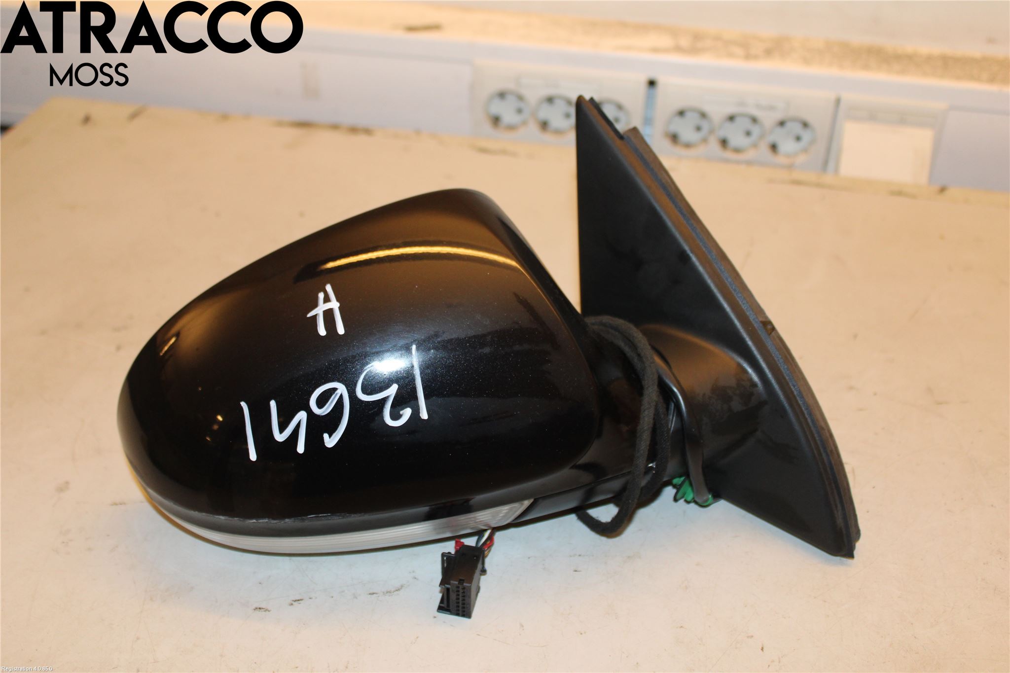 Volkswagen VW PASSAT 05-11 Speil H M-El Justering