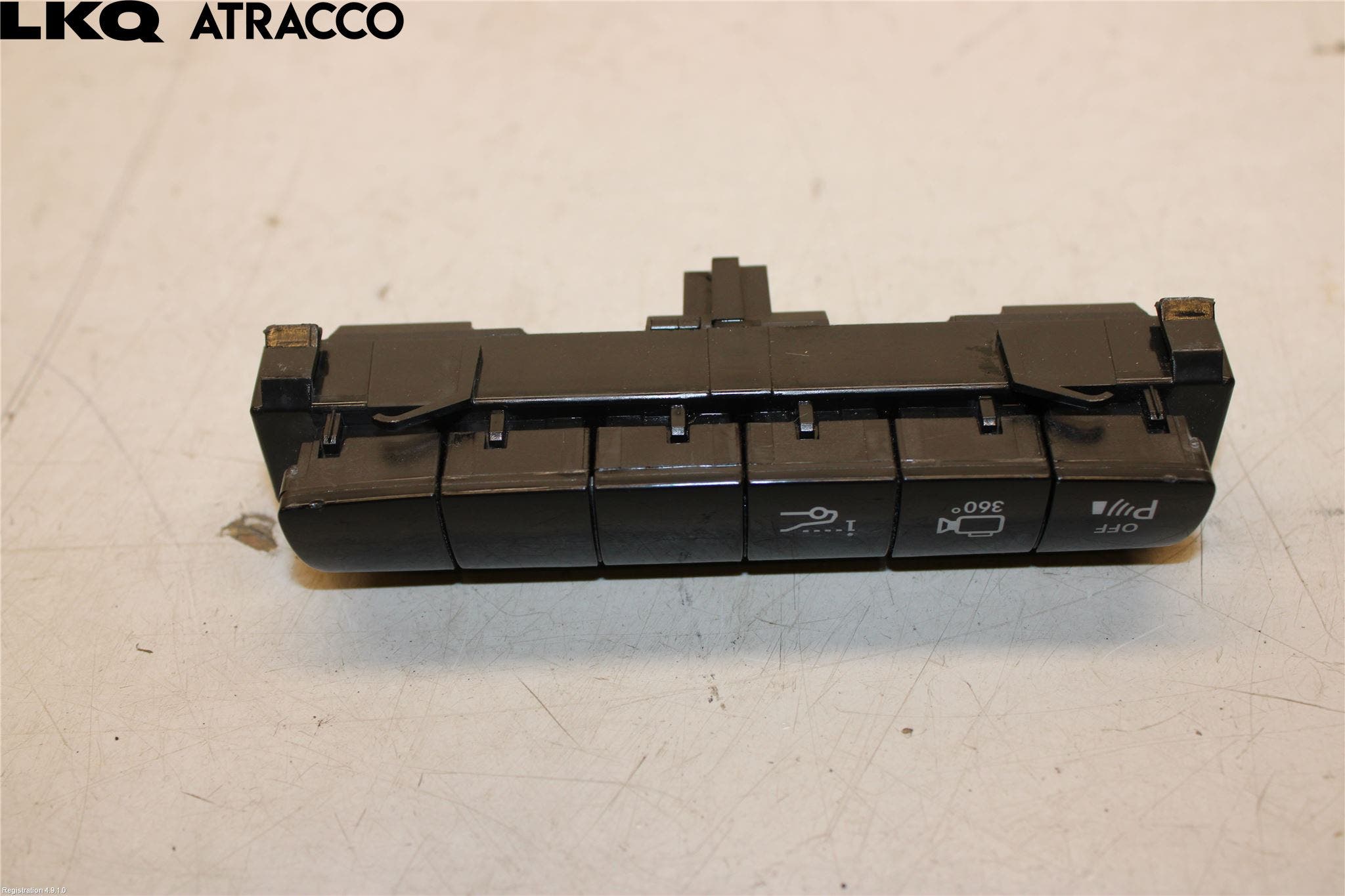 Mercedes-Benz MB C-KLASS (W205) 14-21 Strömställare Parkeringshjälp