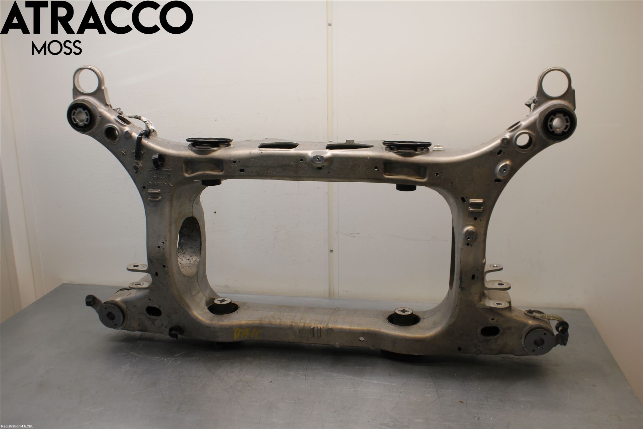 Polestar 2 20- Bakaksel Feste Travers-Ramme