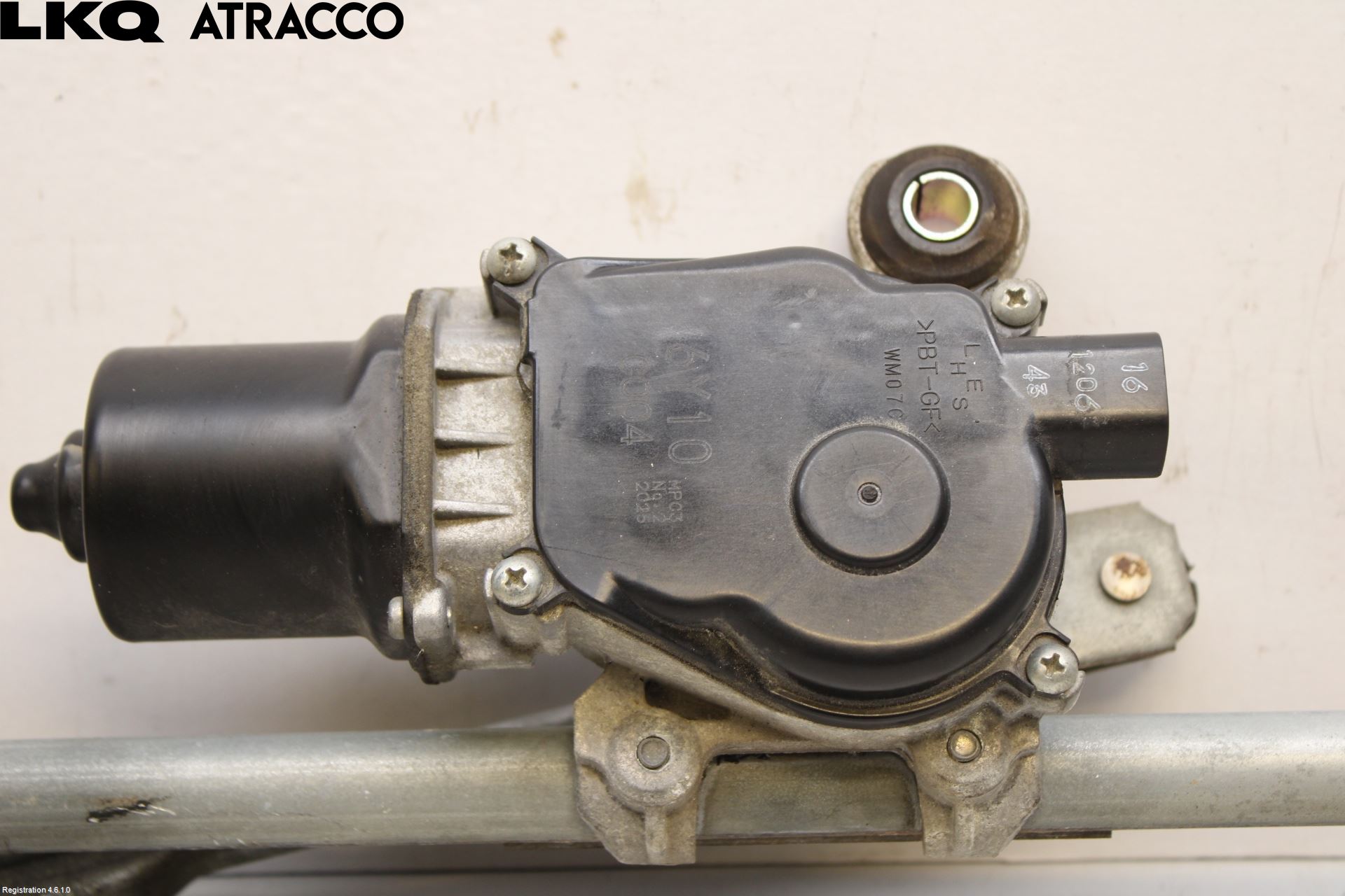 Nissan QASHQAI 17-21 Viskermotor Frontrute