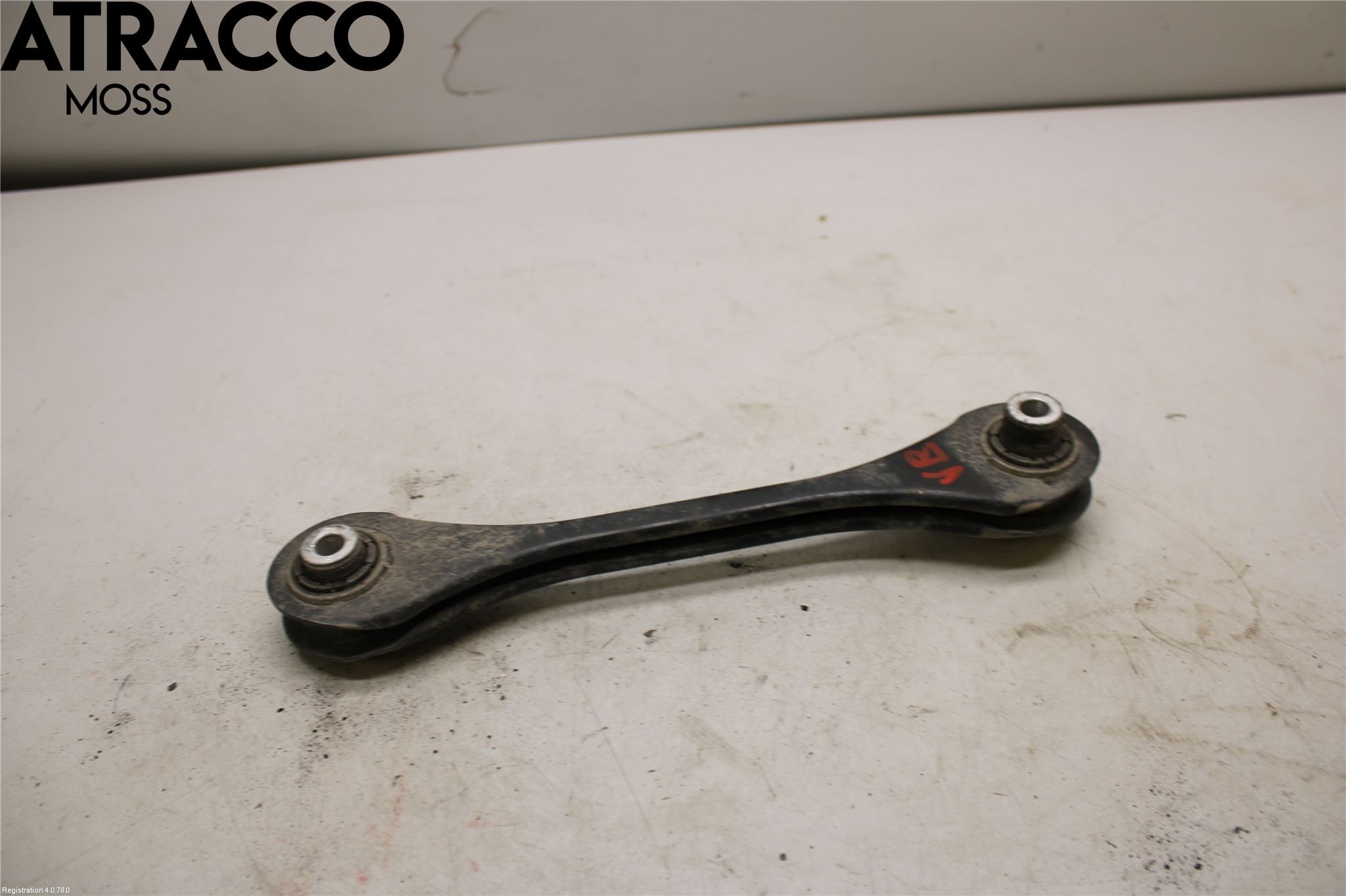 Volkswagen VW PASSAT 15-19 Bærearm Bak Venstre