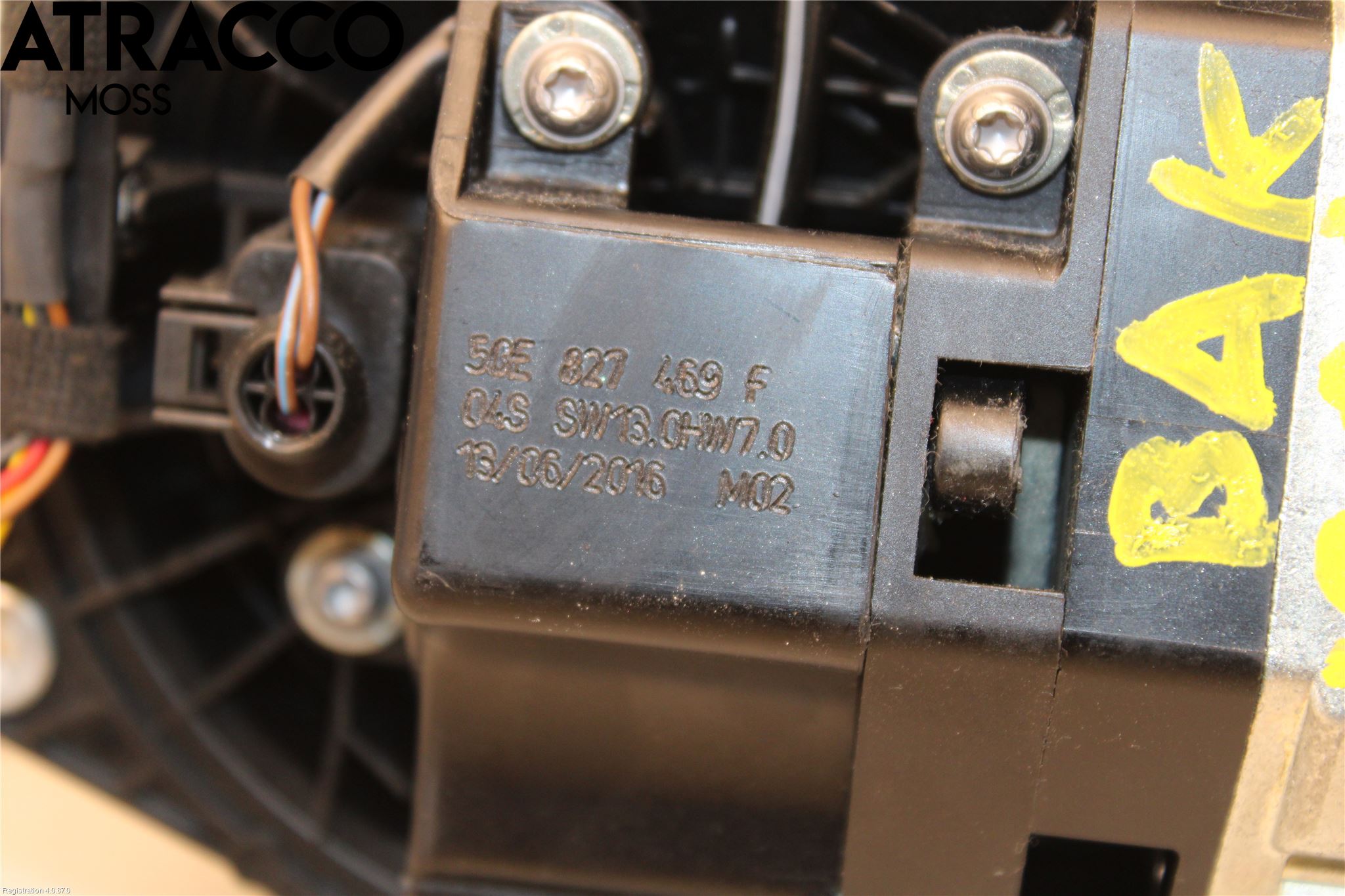 Volkswagen VW GOLF / E-GOLF VII 13-20 Bakluke Handtak Ytre