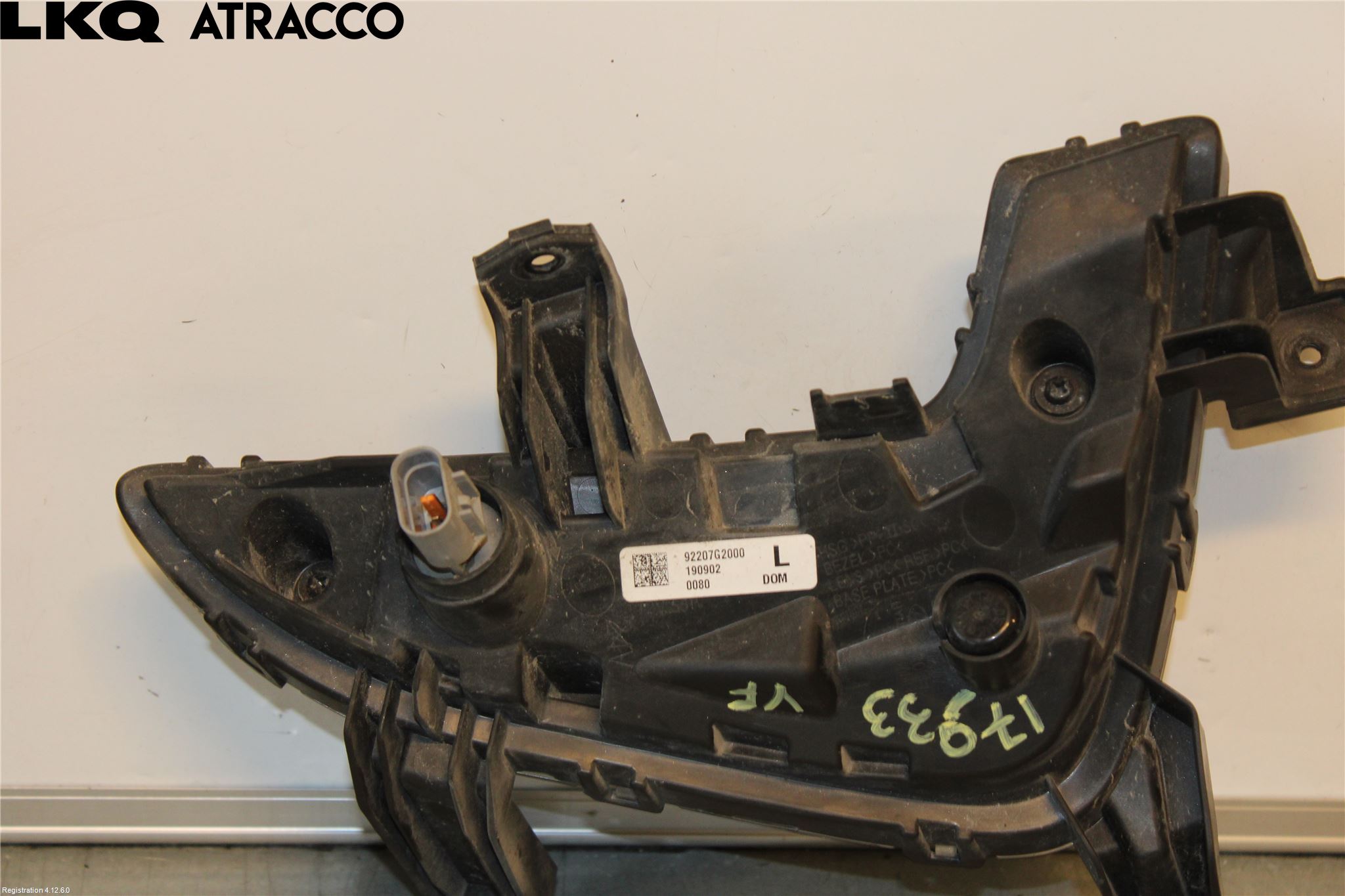 Hyundai IONIQ AE 17-22 Parklykt Foran Venstre