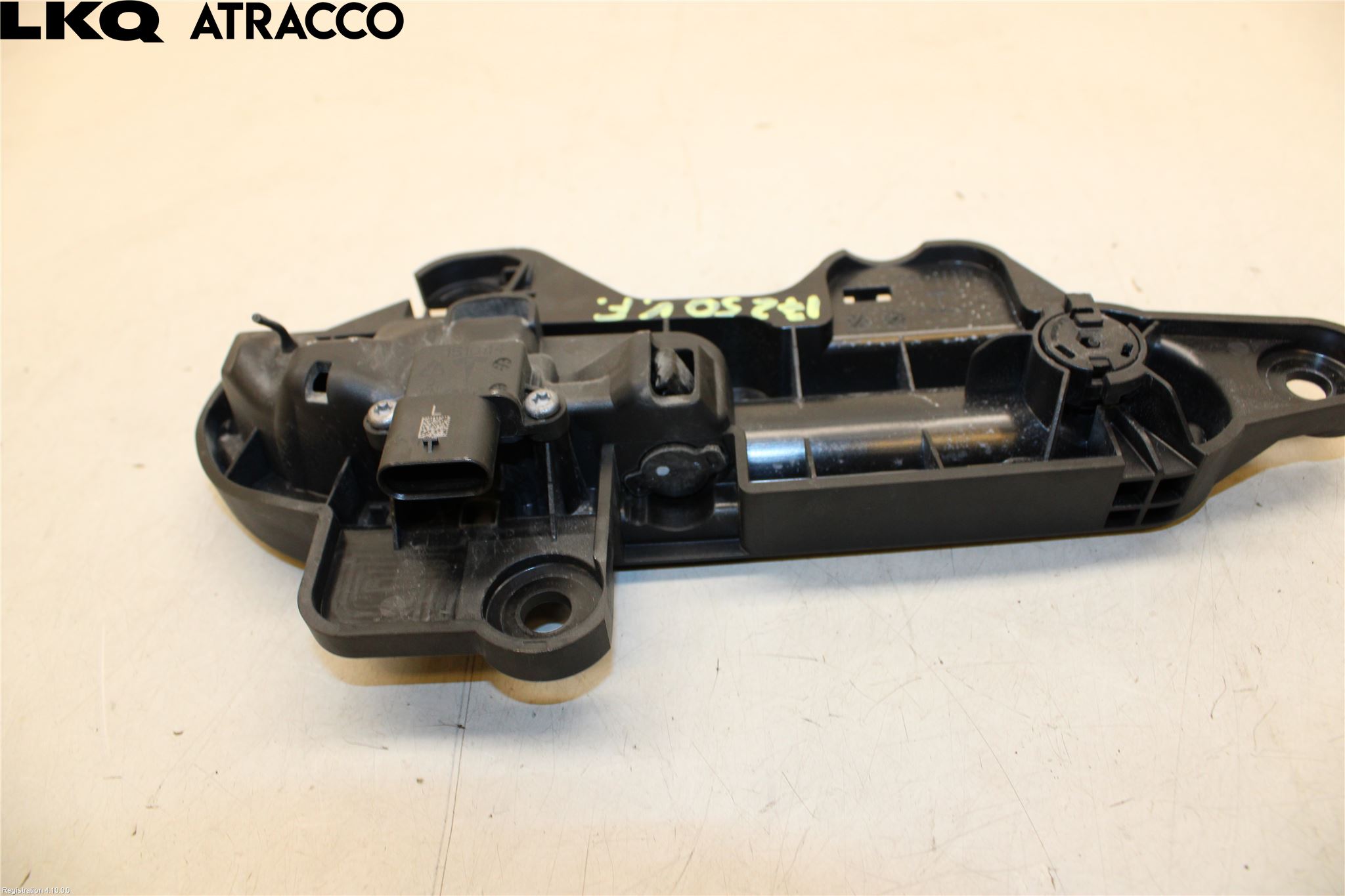 Tesla MODEL 3 17- Dørhandtak Ytre Venstre