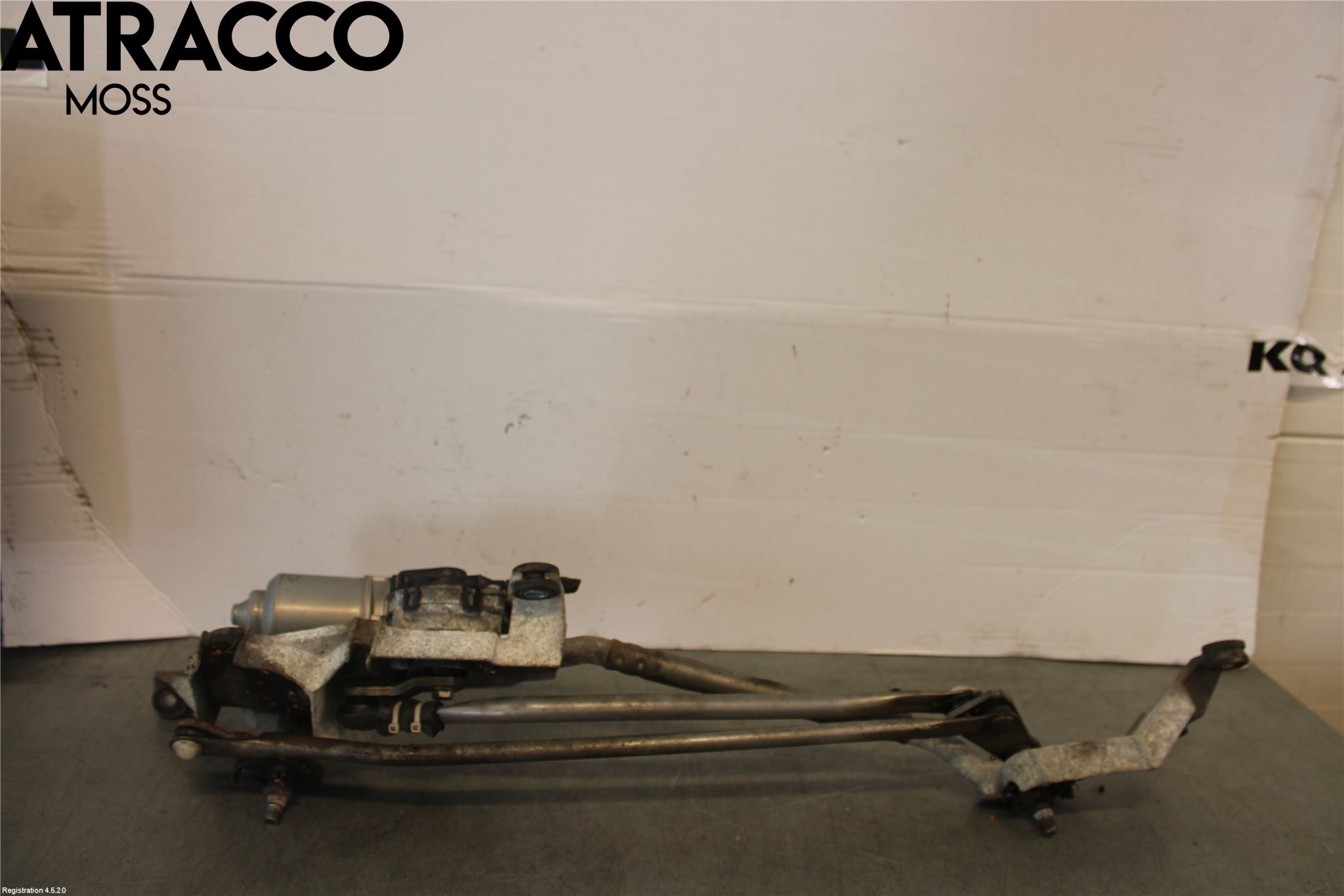 Mitsubishi OUTLANDER 07-12 Viskermotor Frontrute