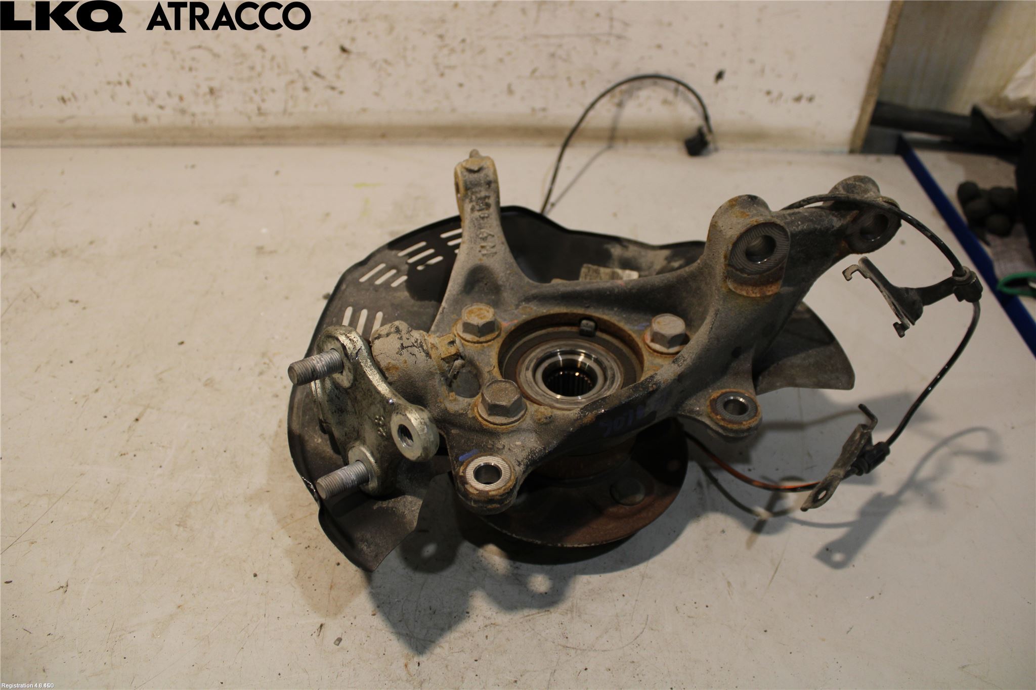 Toyota C-HR 16-23 Spindel Vf