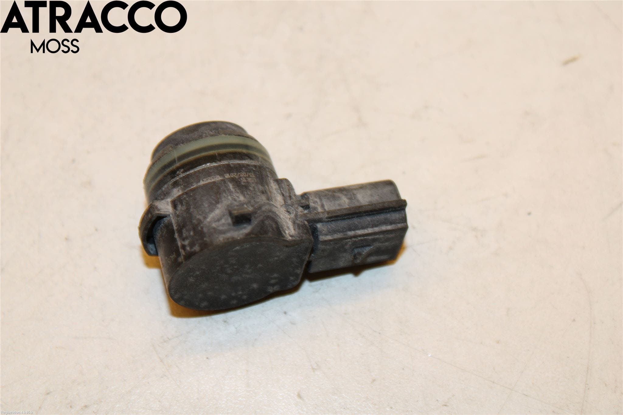 Ford TRANSIT SKÅP/BUSS 14-22 Sensor Parkering Front