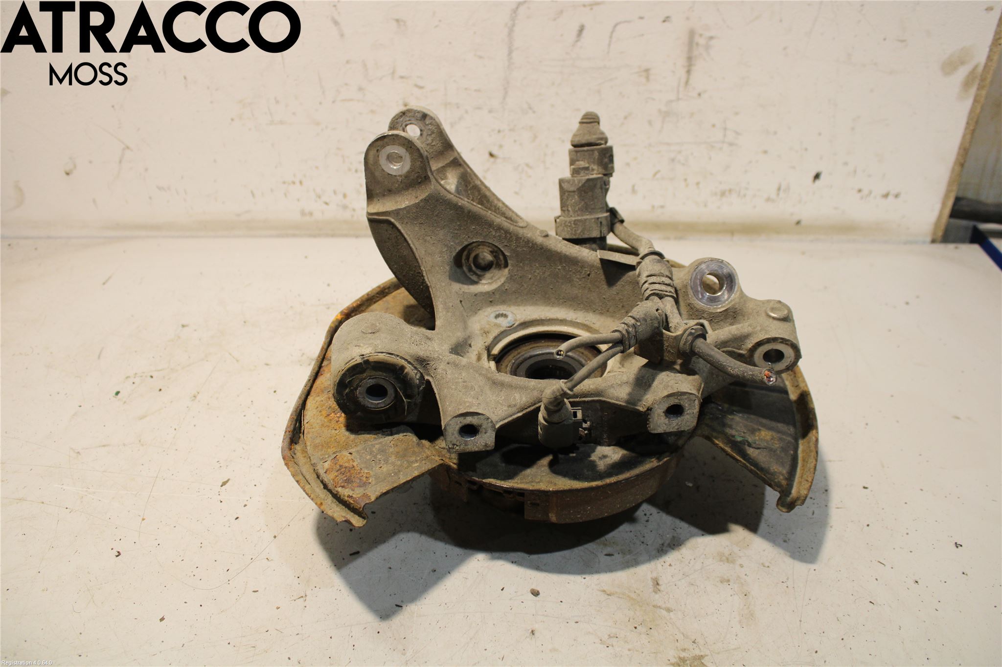 Porsche CAYENNE 03- Spindel Vb