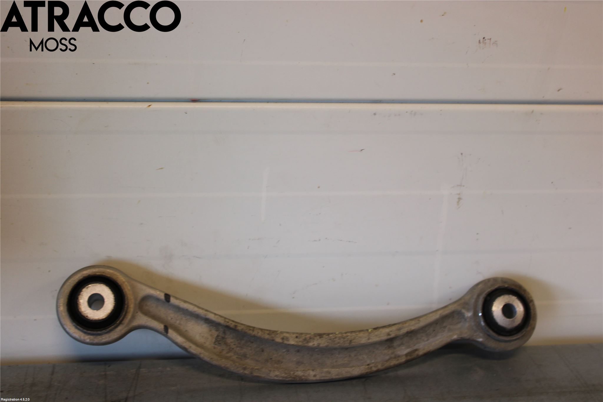 Mercedes-Benz MB C-KLASS (W205) 14-21 Bærearm Bak Venstre