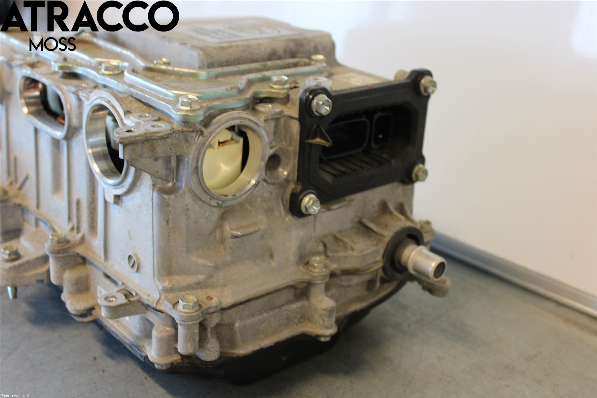 Toyota YARIS XP130 15-20 Hybridconverter