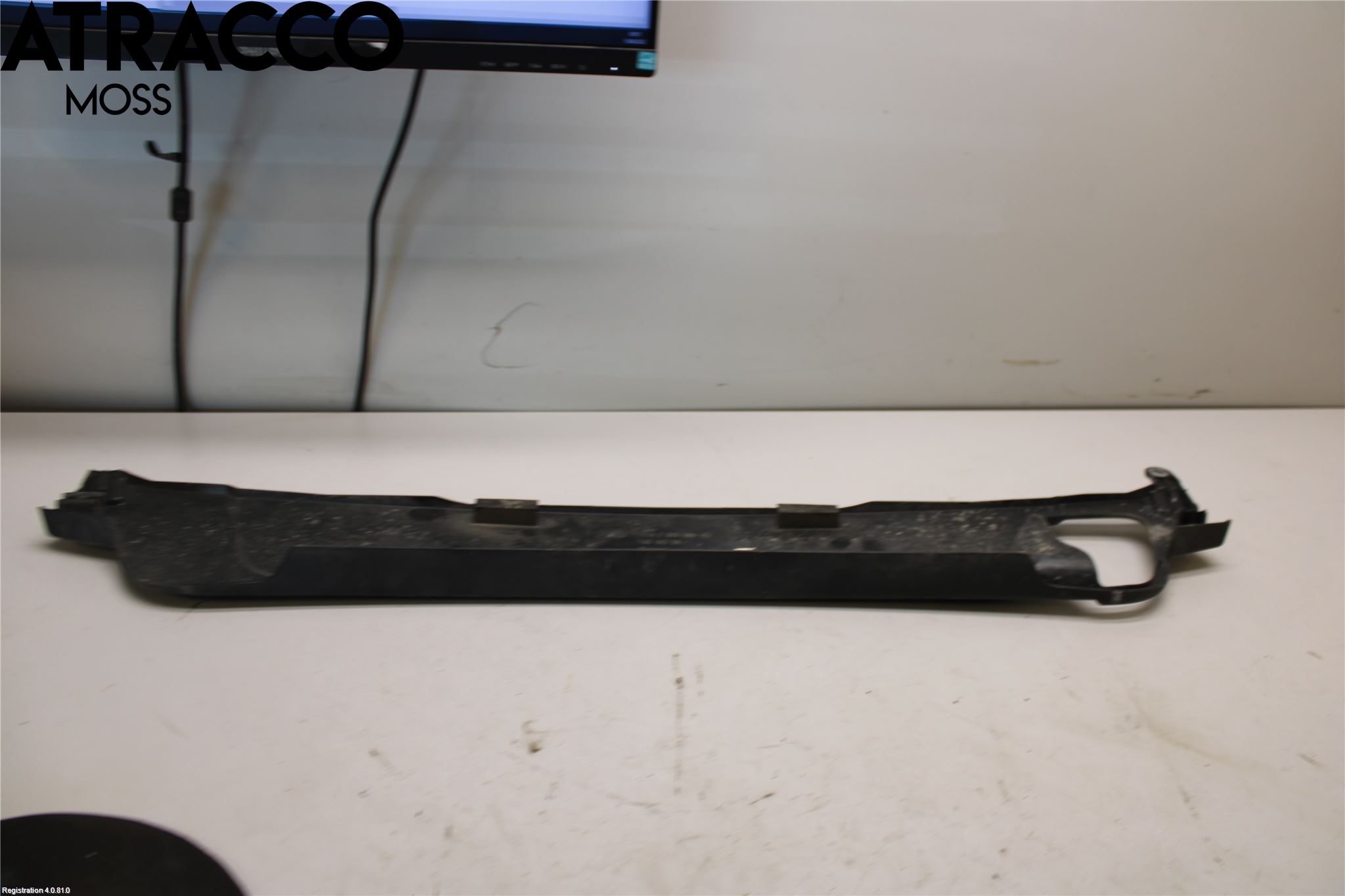 BMW 5 E60/61 Sed/Tou 02-10 Radiator Feste - Ramme - Bjelk