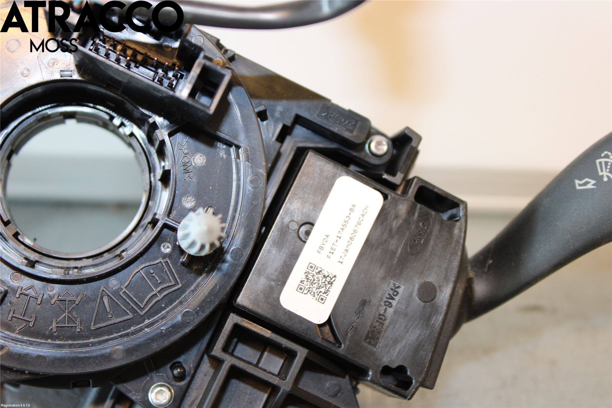 Ford FOCUS 15-18 Bryter Ratt Kombi H Og V