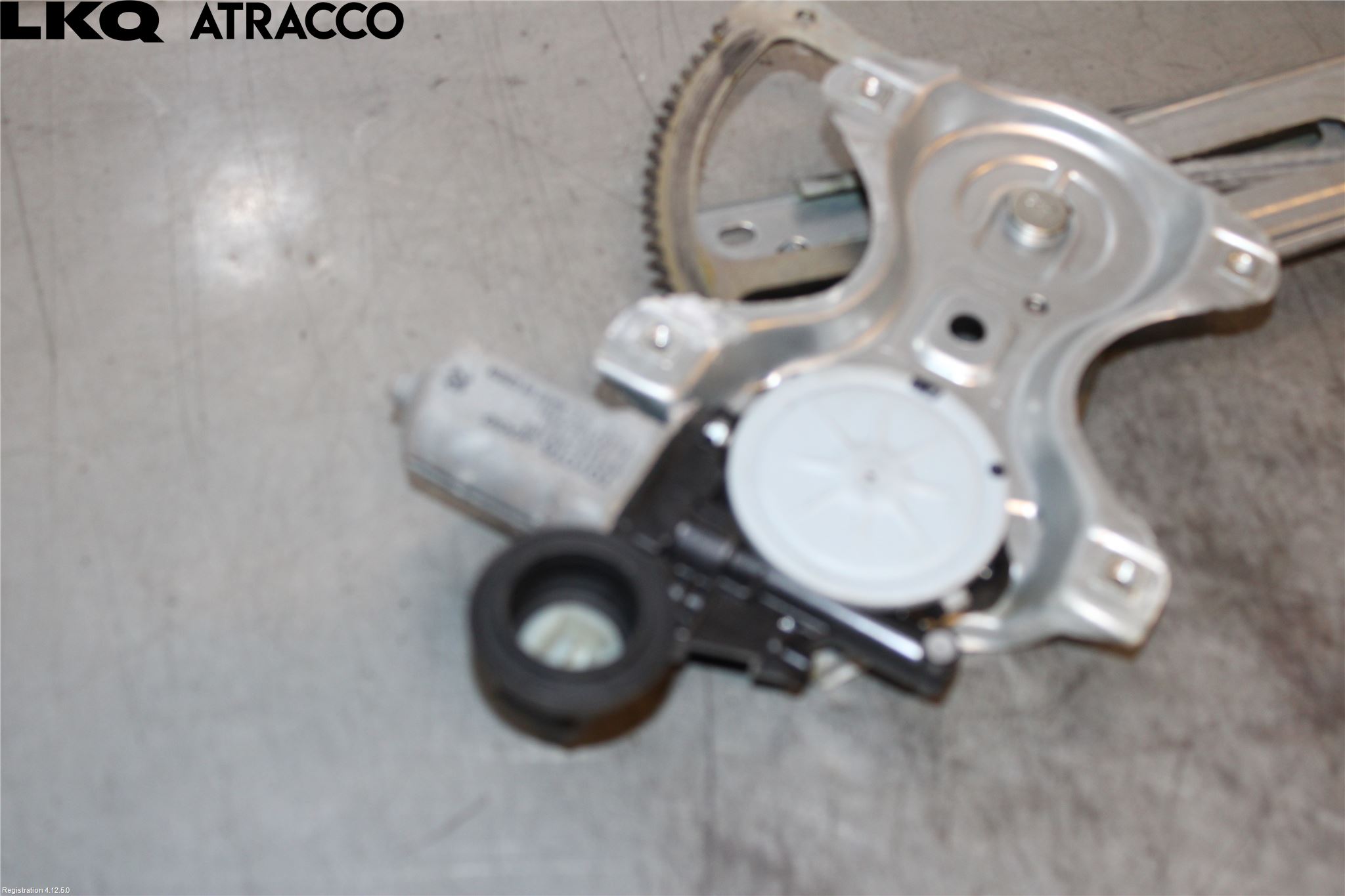 Toyota AURIS 13-19 Vindusheis El Komp