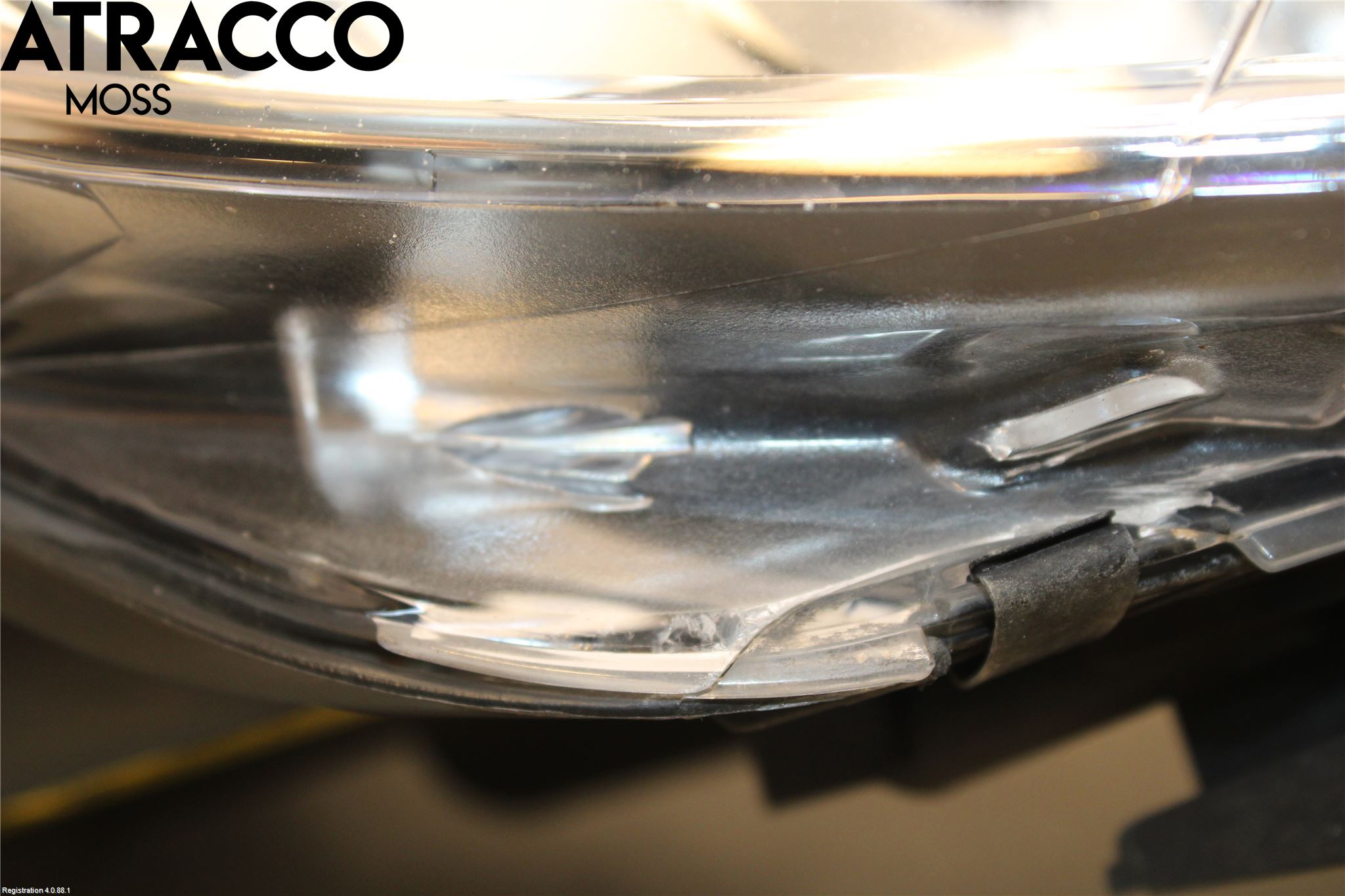 Volkswagen VW TOURAN 03-10 Frontlykt Høyre