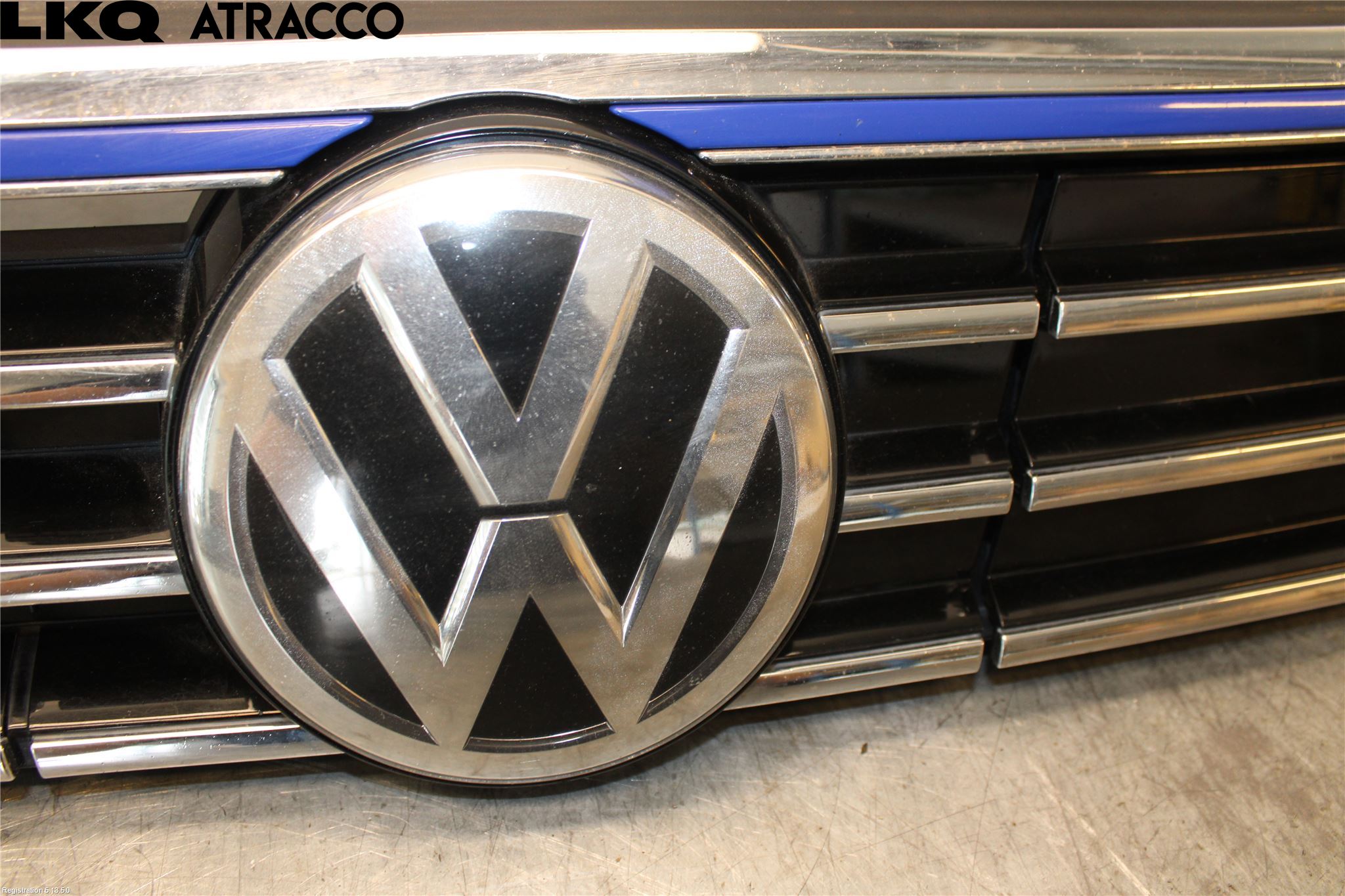 Volkswagen VW PASSAT 15-19 Grill Komplett