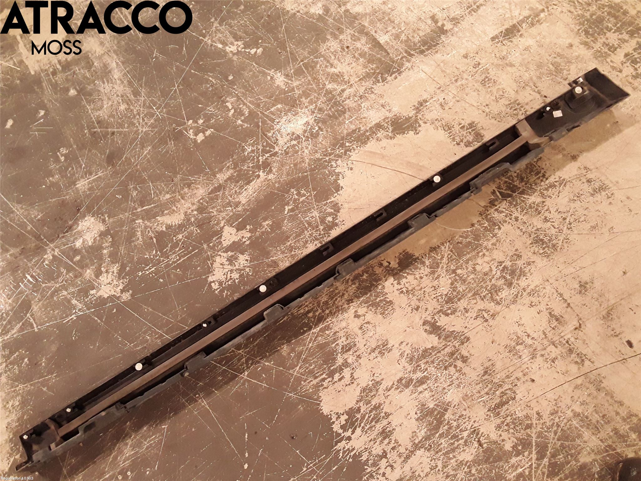 Jaguar F-PACE Kanalskjørt Høyre