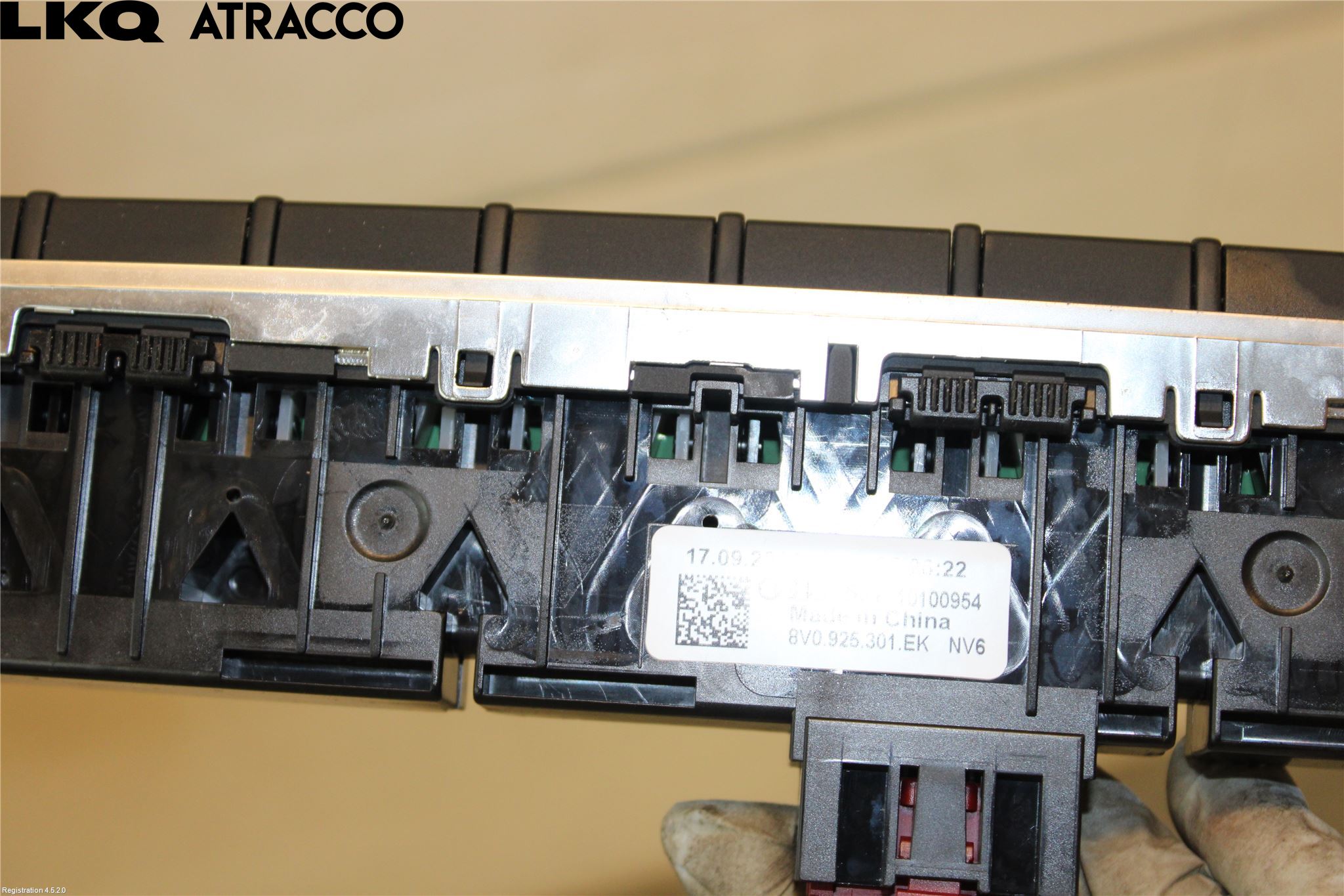 Audi A3/S3 05-13 Bryter Varsel (Nødblink)