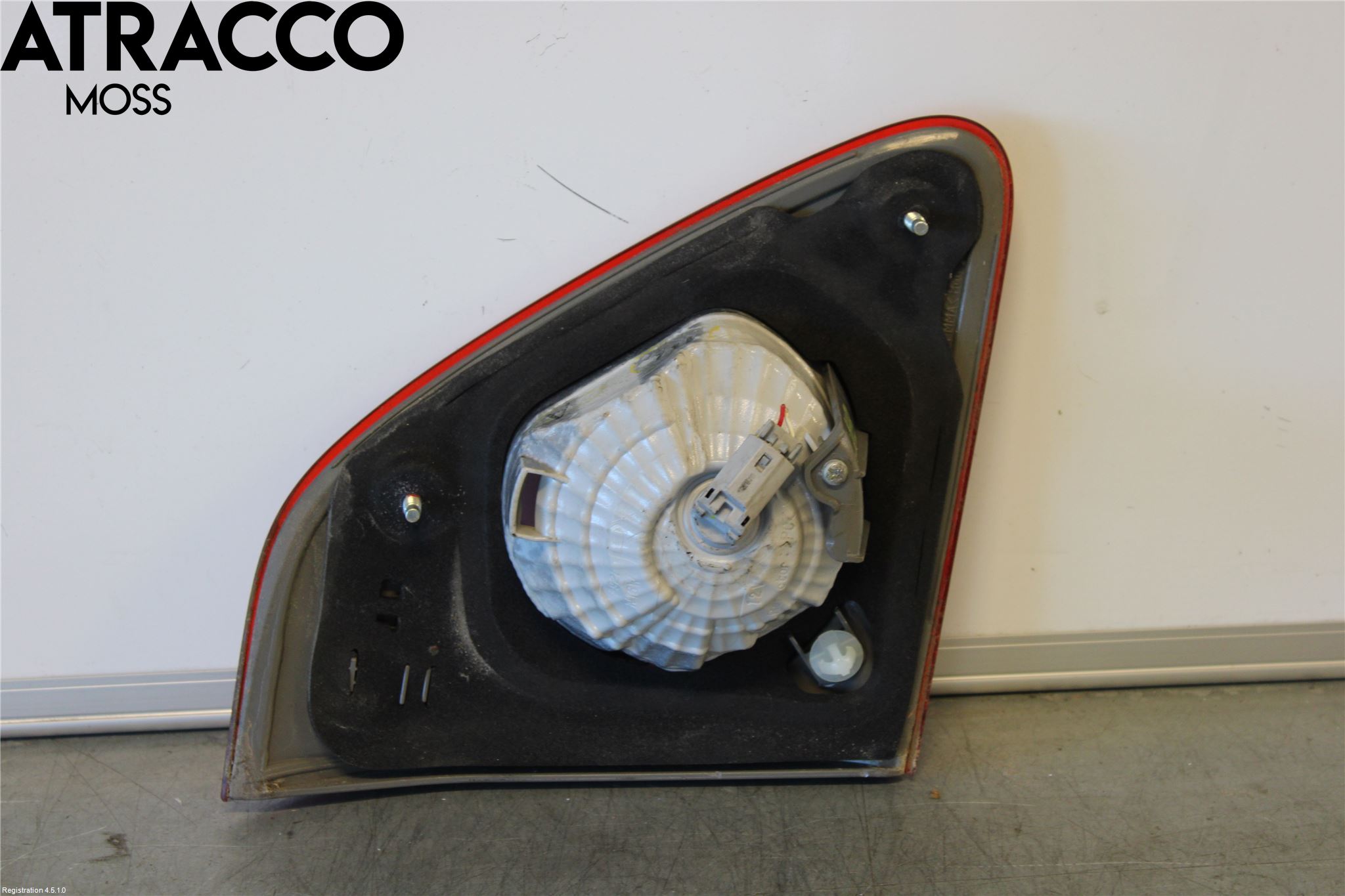 Toyota COROLLA 08-12 Baklykt Høyre  På Luke(Indre)