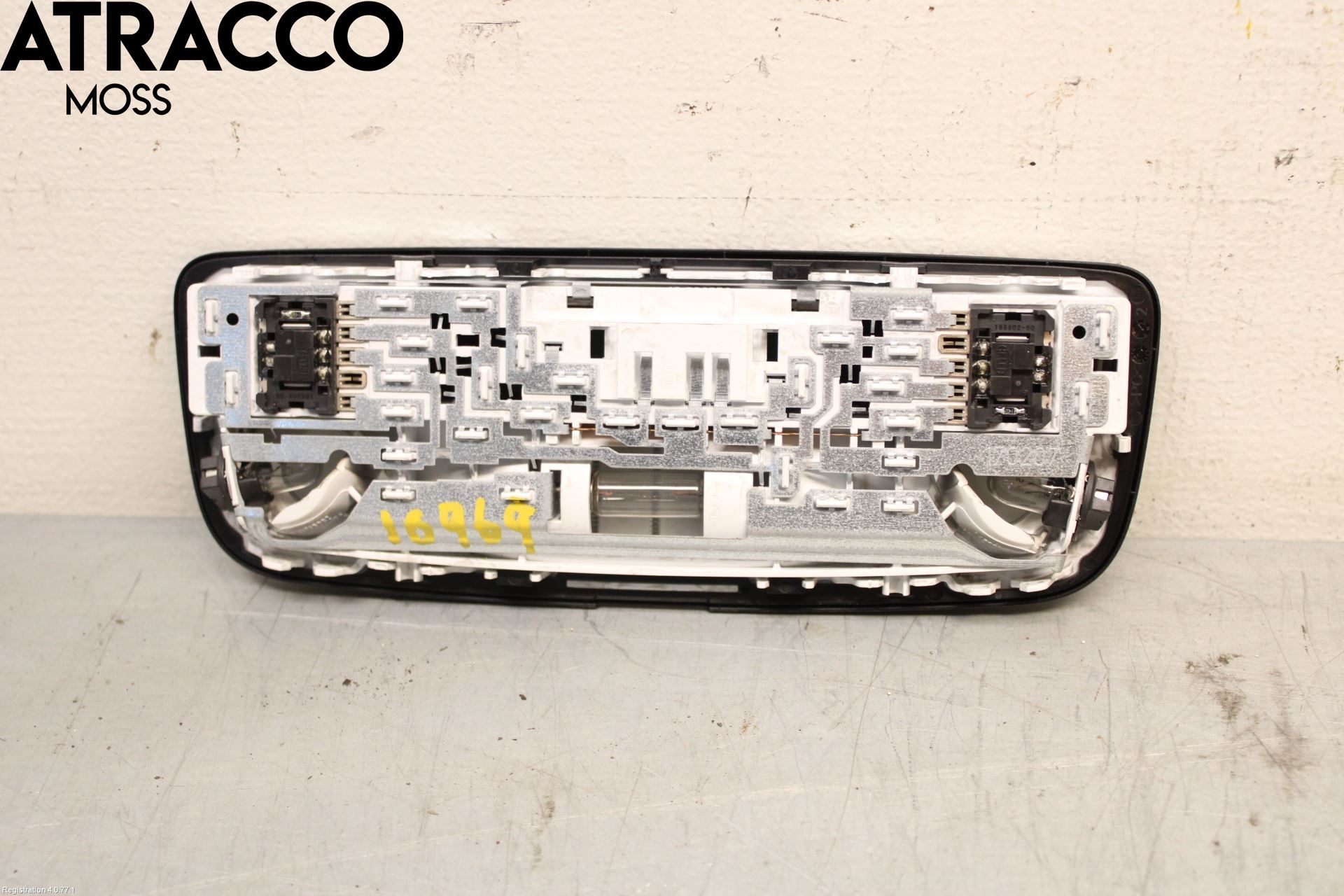 Mercedes-Benz MB E-KLASS (W212) 09-16 Innr Taklys