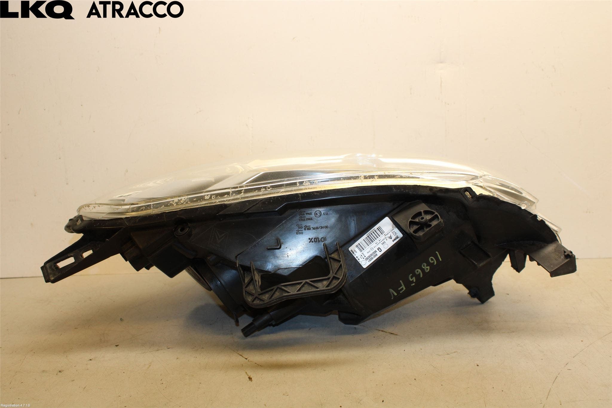 Peugeot PARTNER 08-15 Frontlykt Venstre