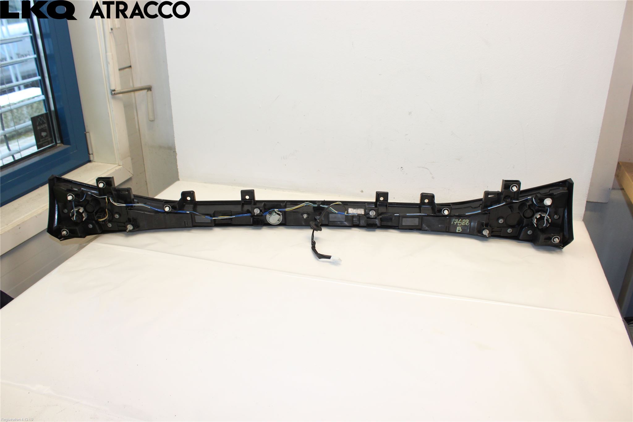 Toyota bZ4X EA10 22- Baklykt Ryggelys-Tåkelys