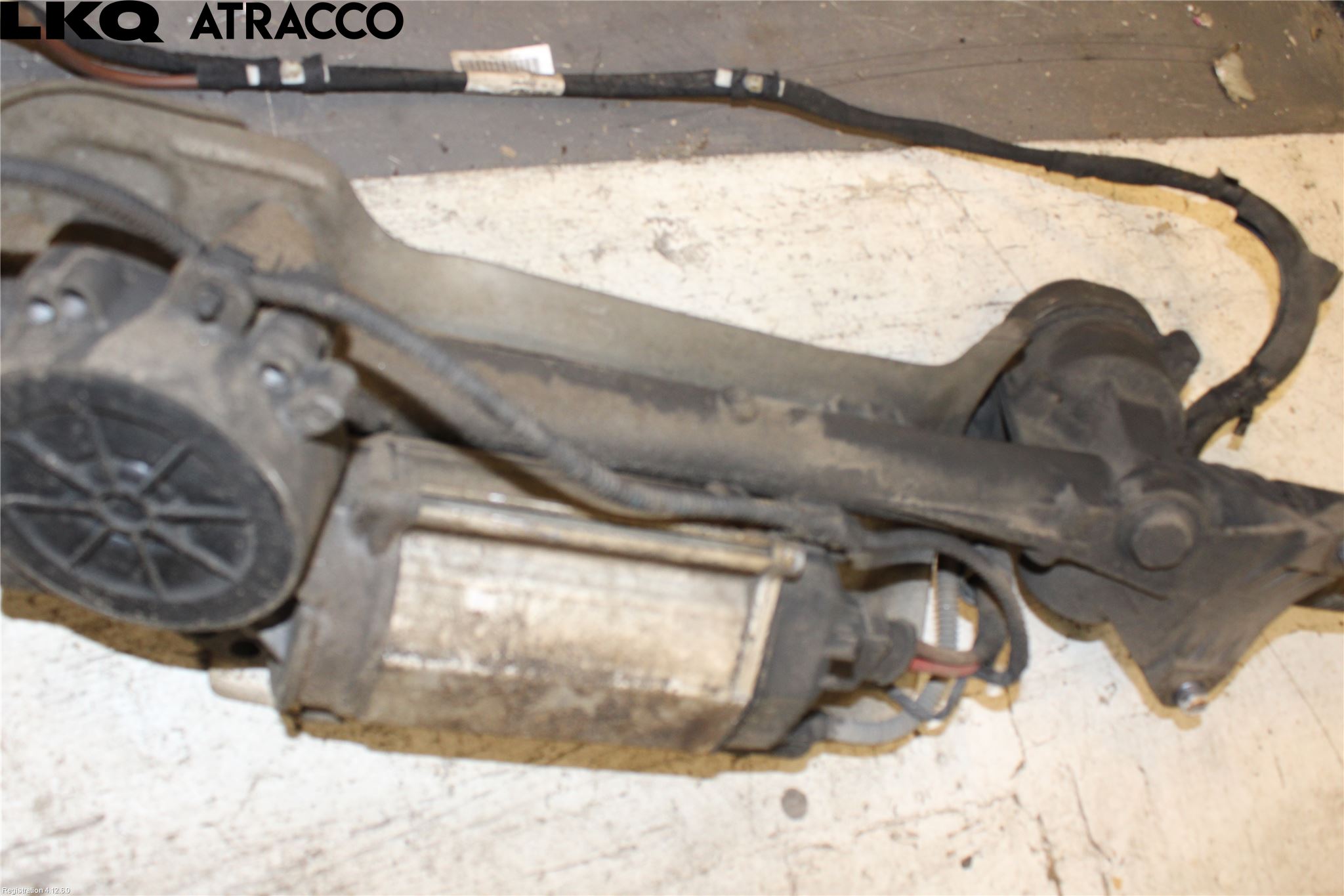 Volkswagen VW CADDY 11-15 Servo Snekke - Tannstang