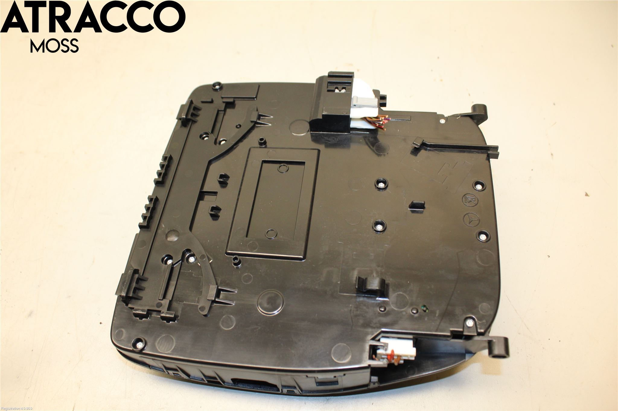 Mercedes-Benz MB EQC (N293) 20- Innr Taklys