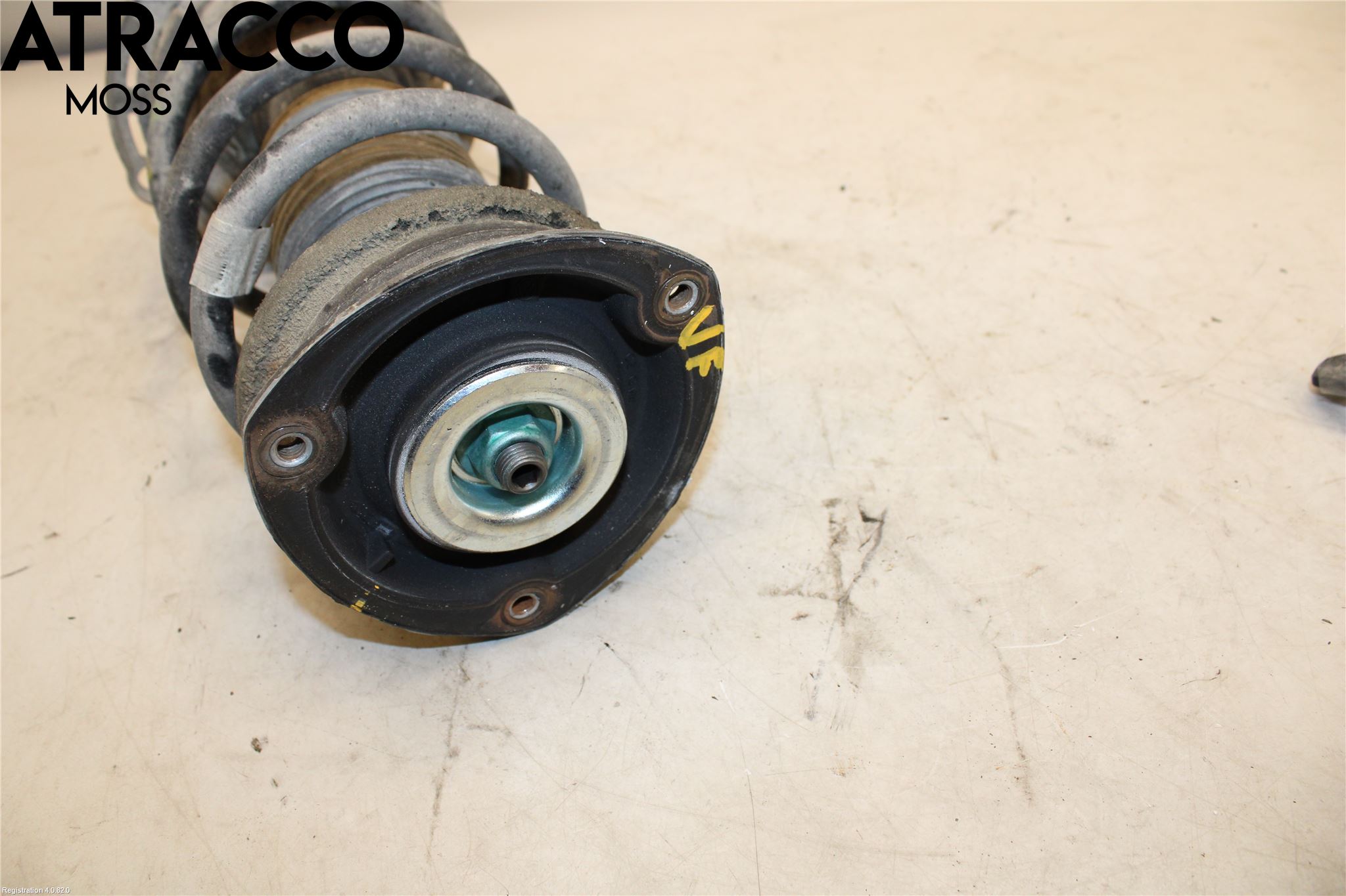 Volkswagen VW PASSAT 15-19 Fjærbein Foran Venstre