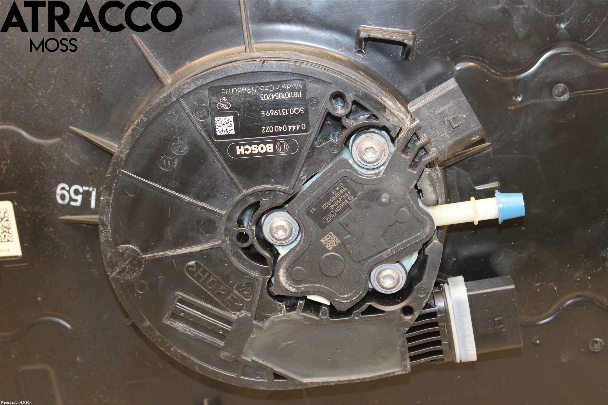 Volkswagen VW TOURAN 16- Adblue Tank