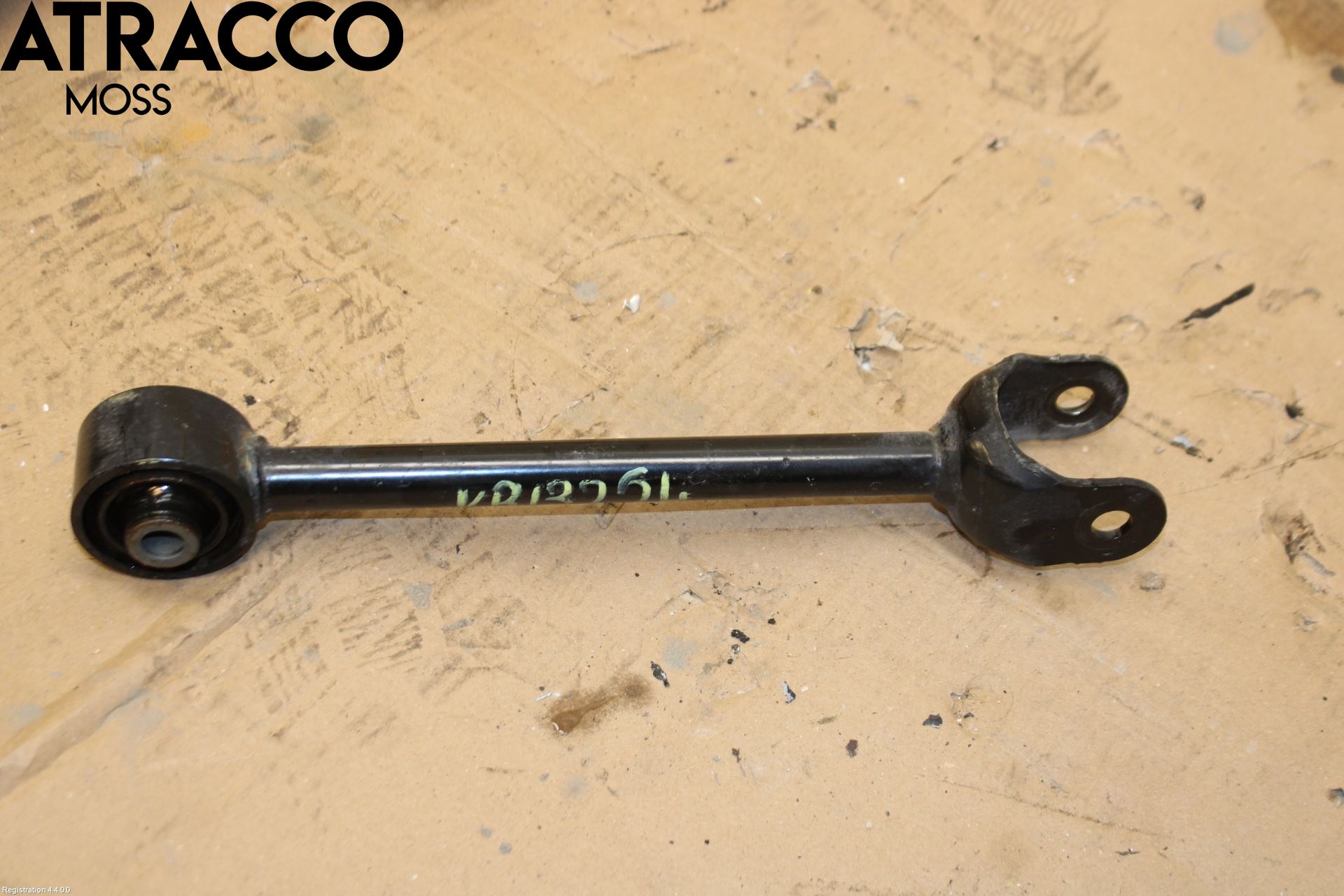 Toyota C-HR 16-23 Bærearm Bak Venstre