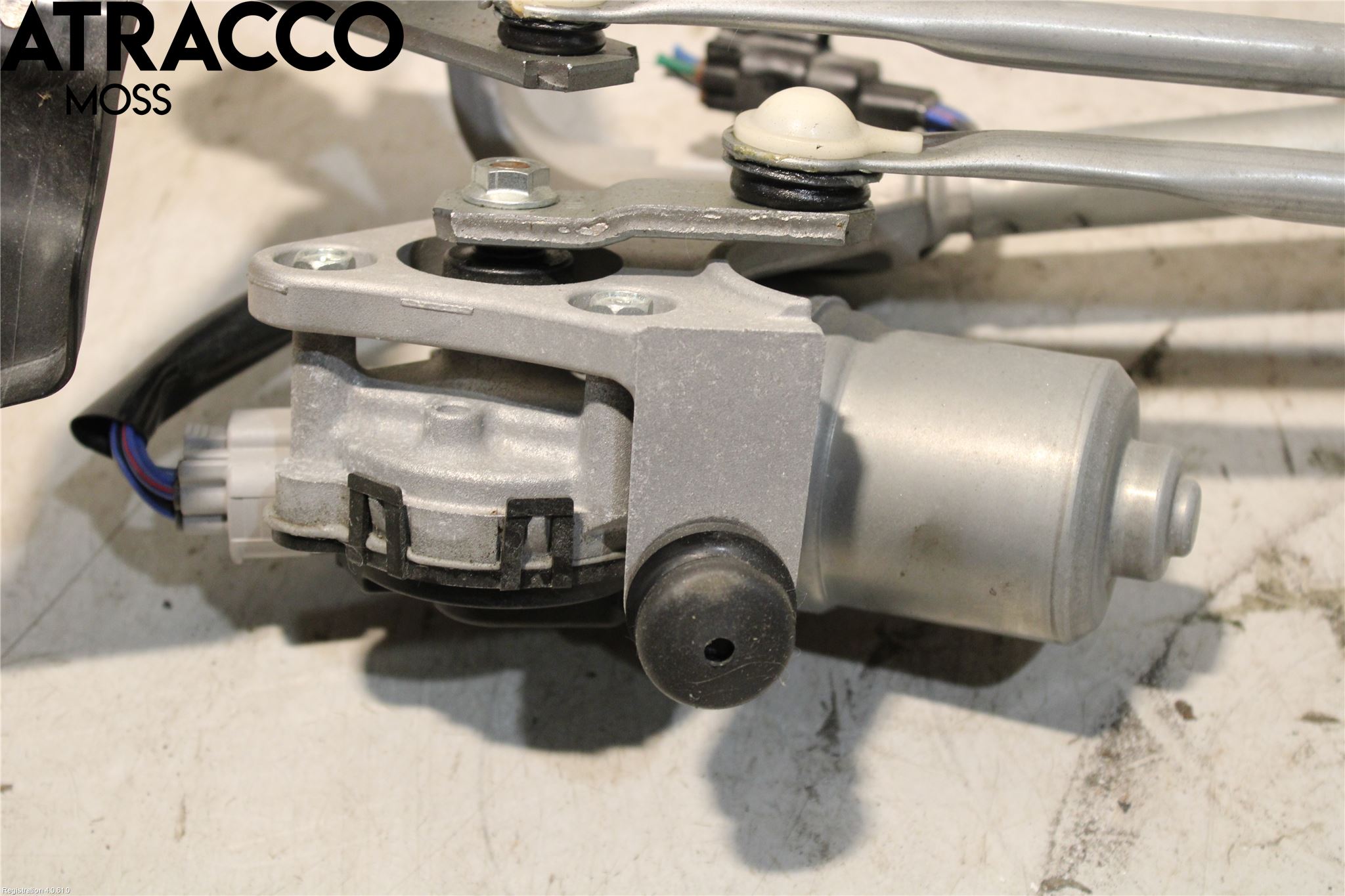 Toyota RAV4 13-18 Viskermotor Frontrute