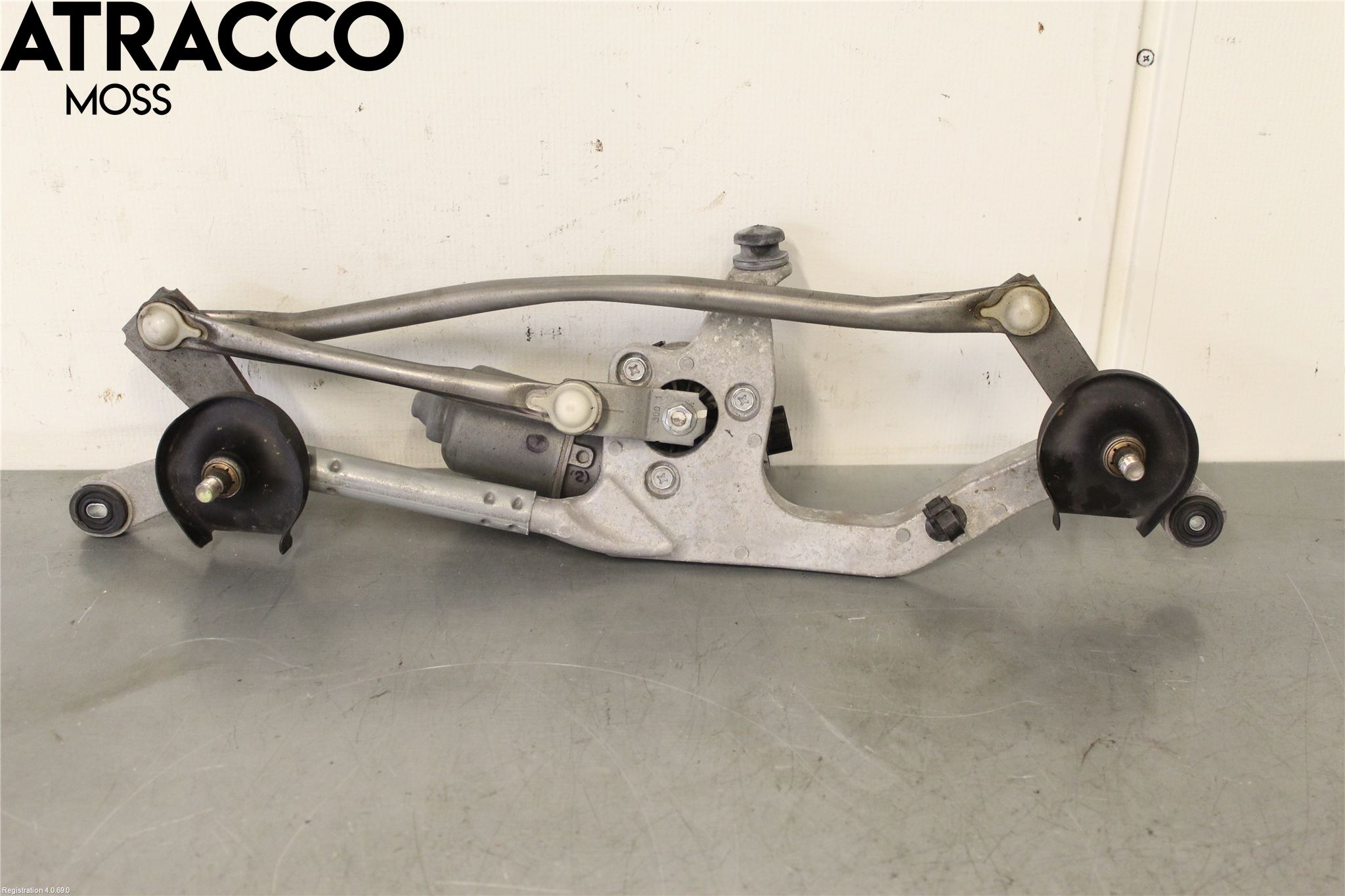 Toyota AURIS 13-19 Viskermotor Frontrute