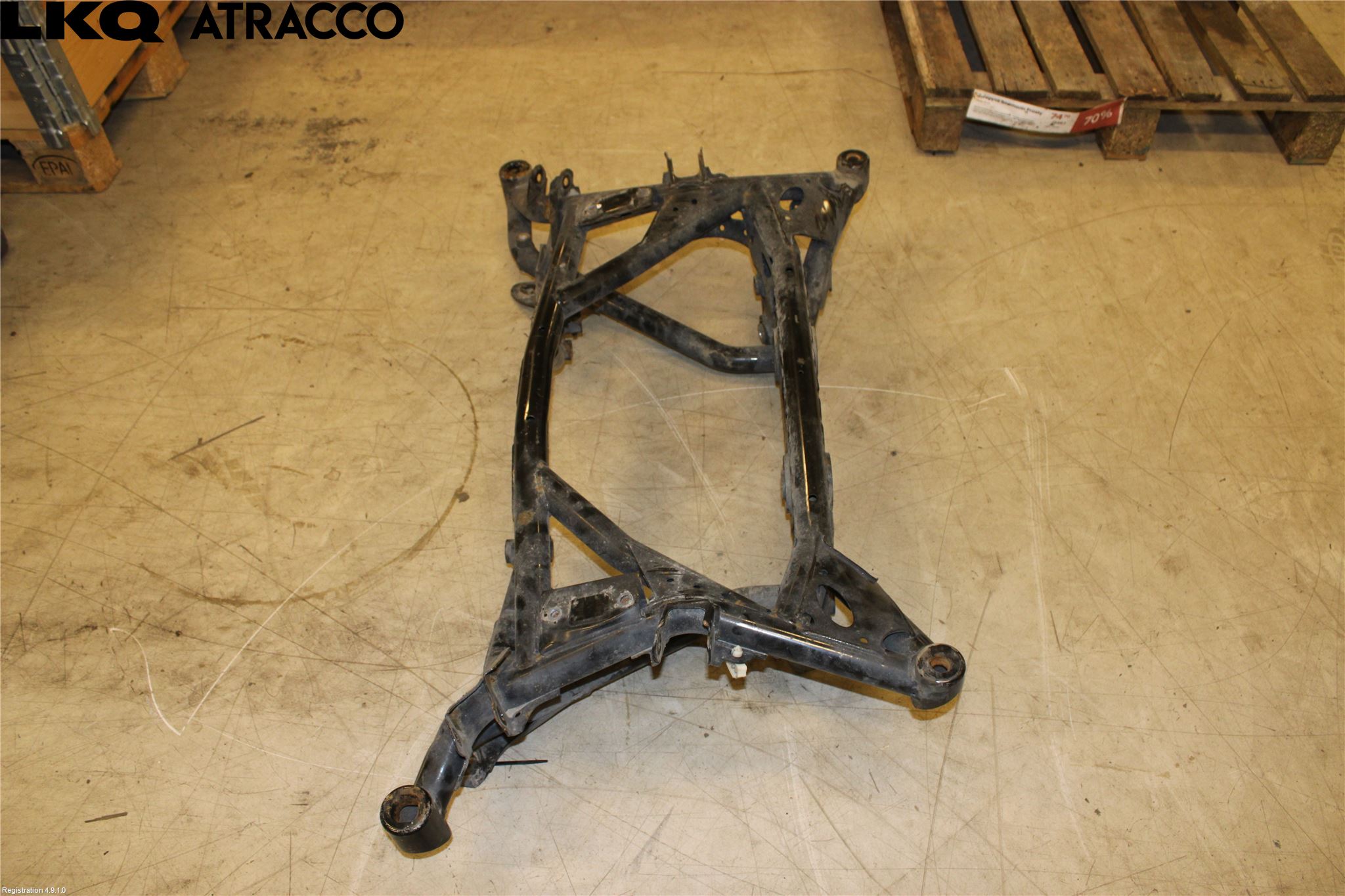 BMW 3 E90/91 SED/TOU 05-12 Bakaksel Feste Travers-Ramme