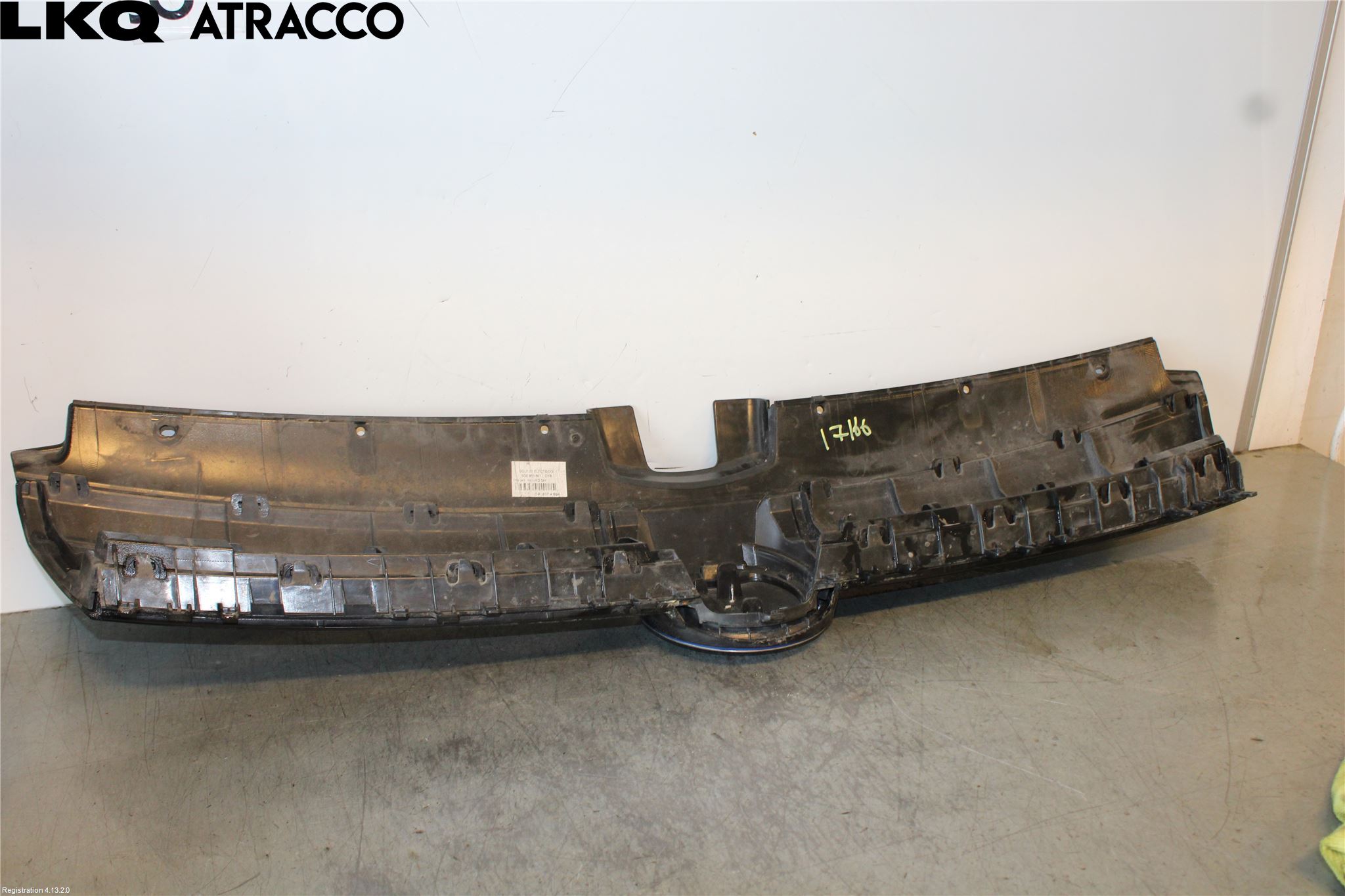 Volkswagen VW GOLF / E-GOLF VII 13-20 Grill Komplett