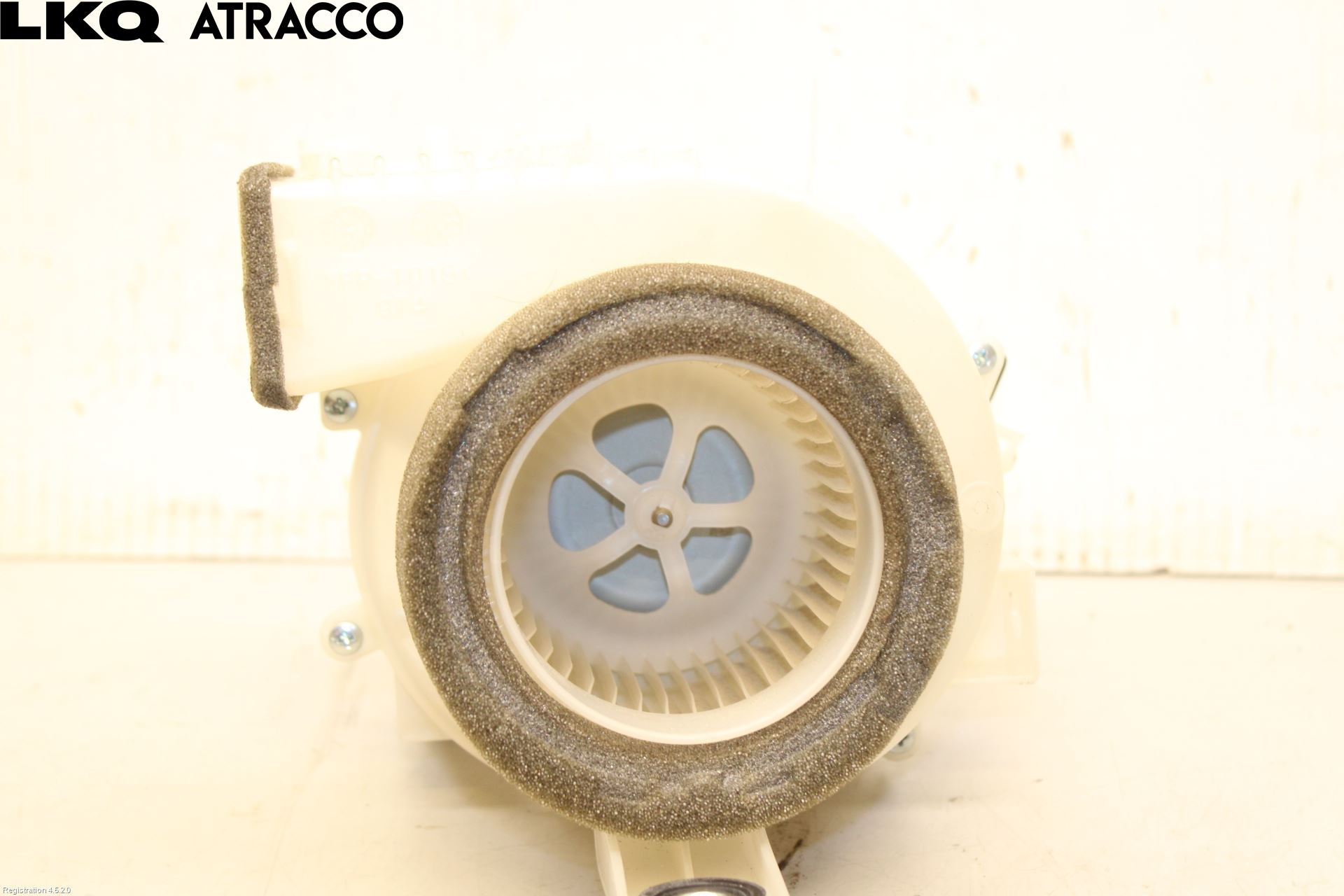 Toyota AURIS 13-19 Kjølevifte Elektrisk