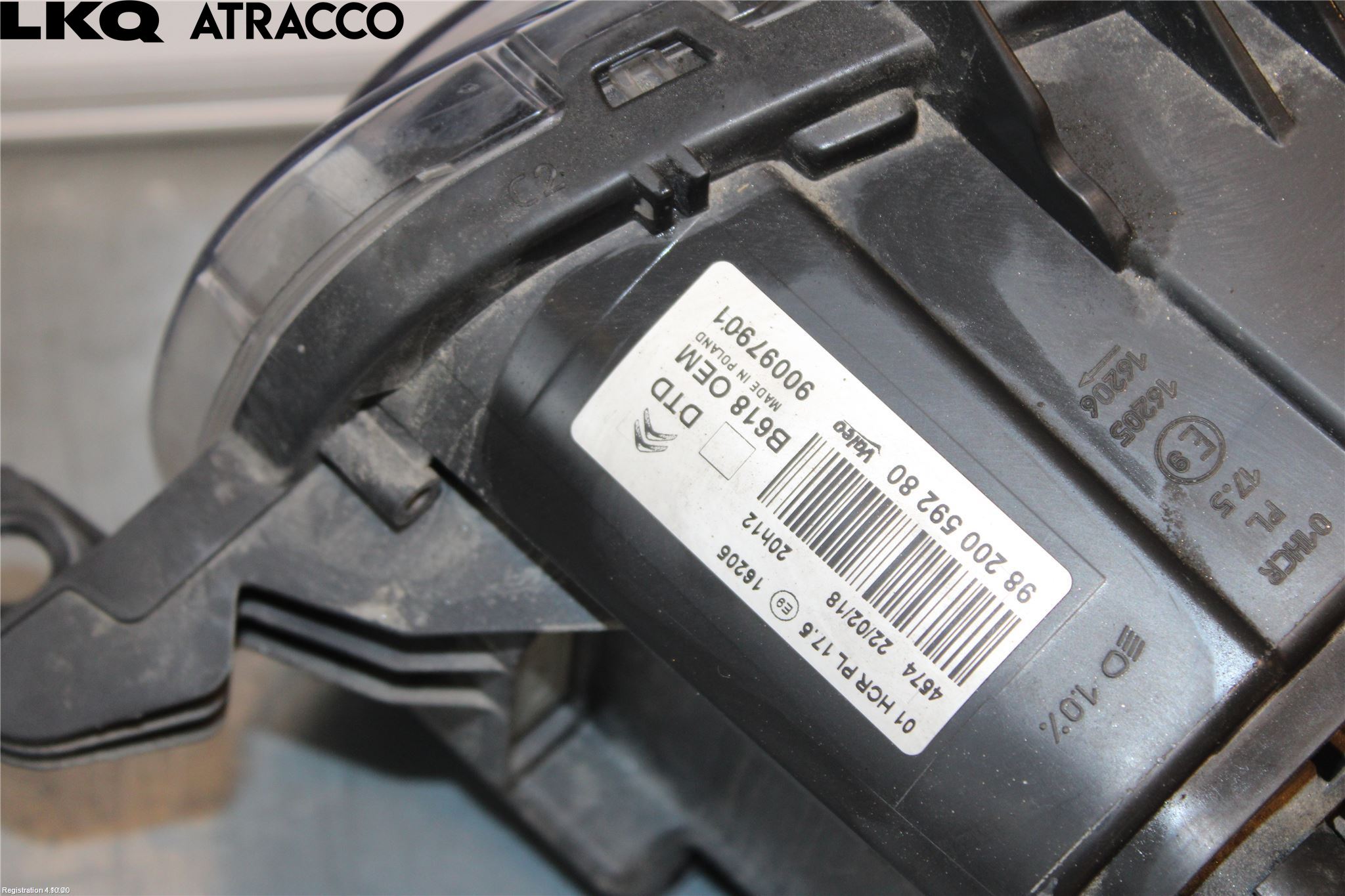 Citroen COTROEN C3 17-24 Frontlykt Høyre