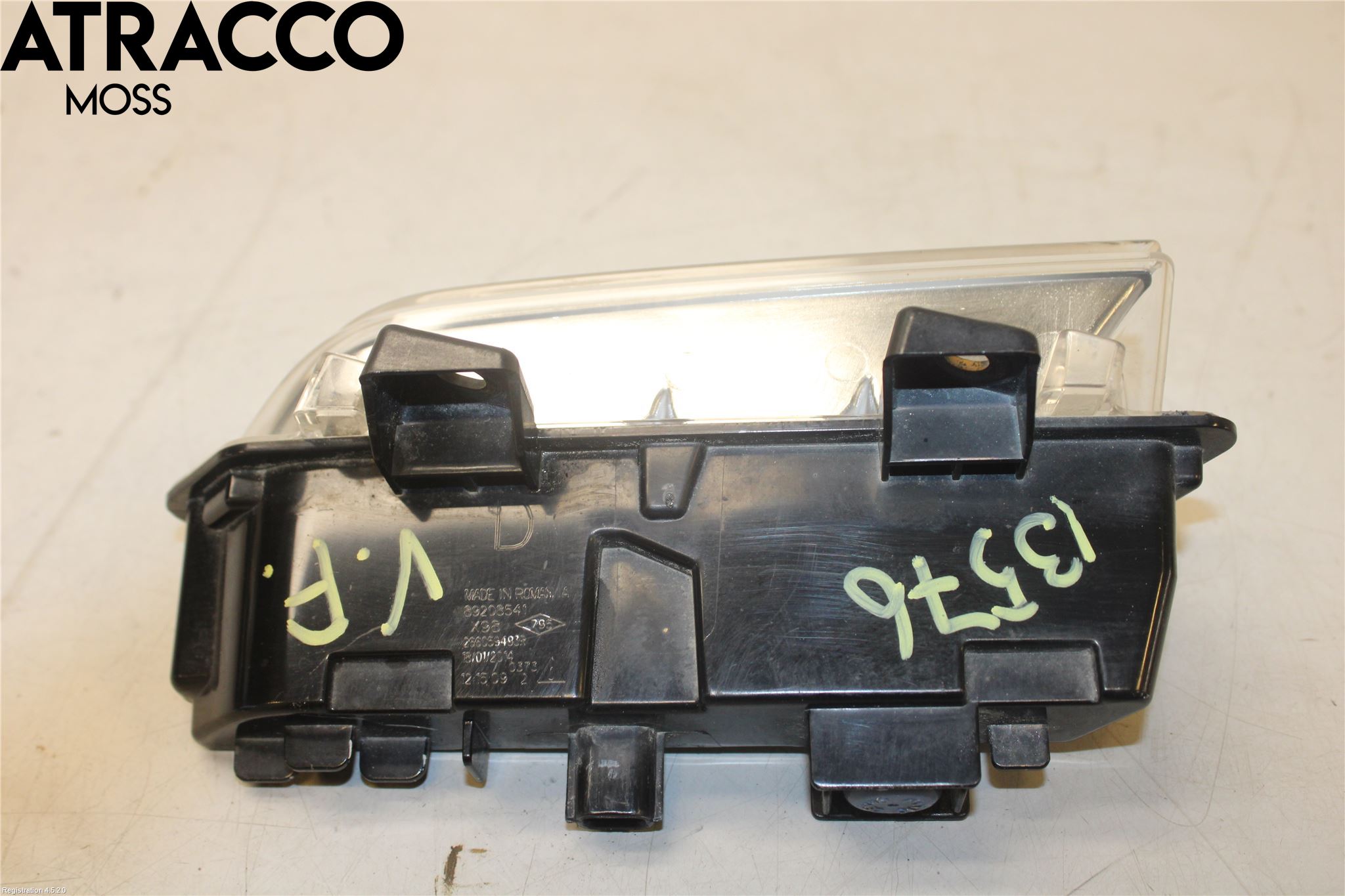 Renault CAPTUR 13-19 Parklykt Foran Venstre